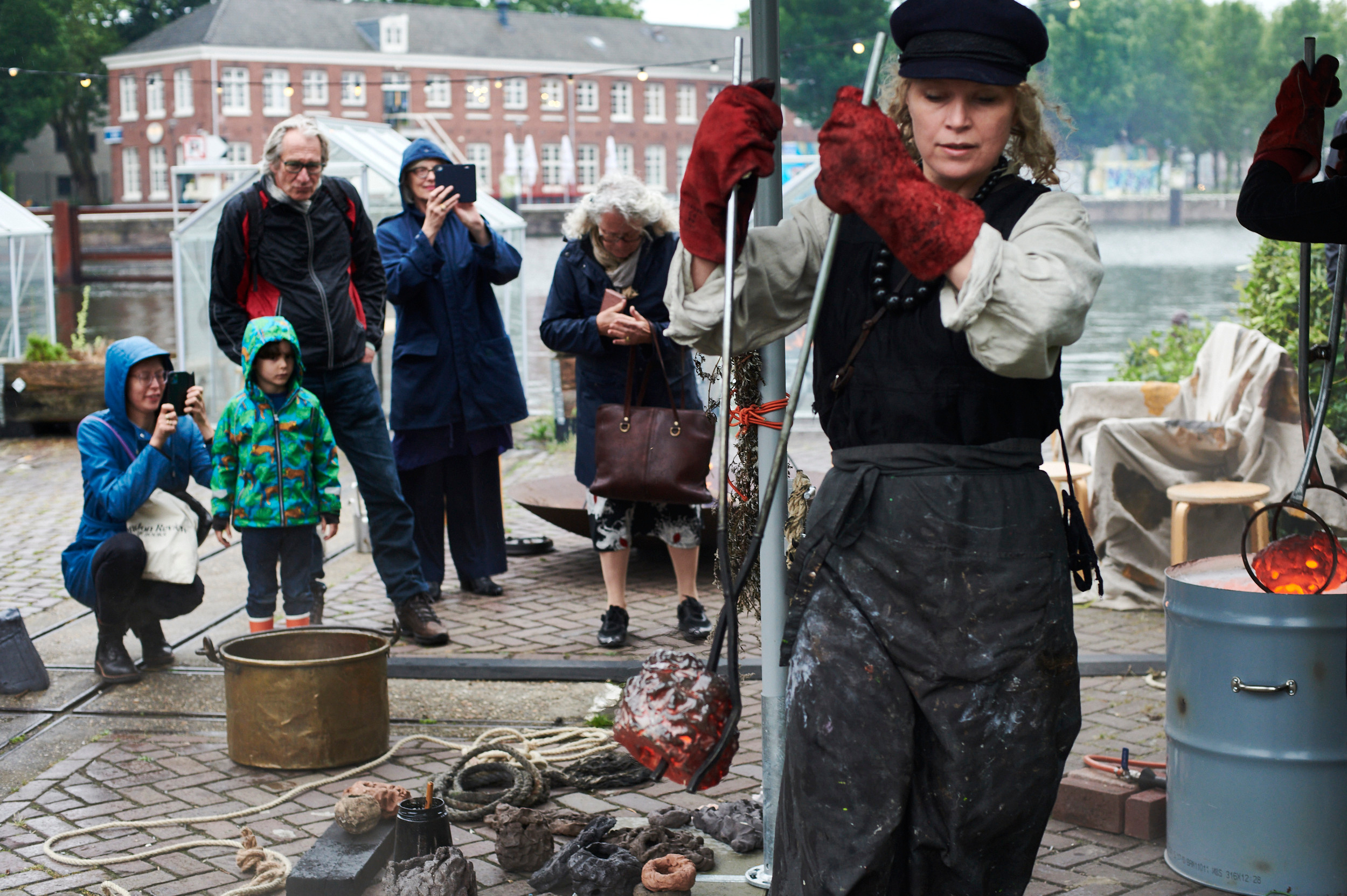 Portrait of artist Ruchama Noorda. Portrait Photographer in Brussels & Amsterdam — Victoria Ushkanova