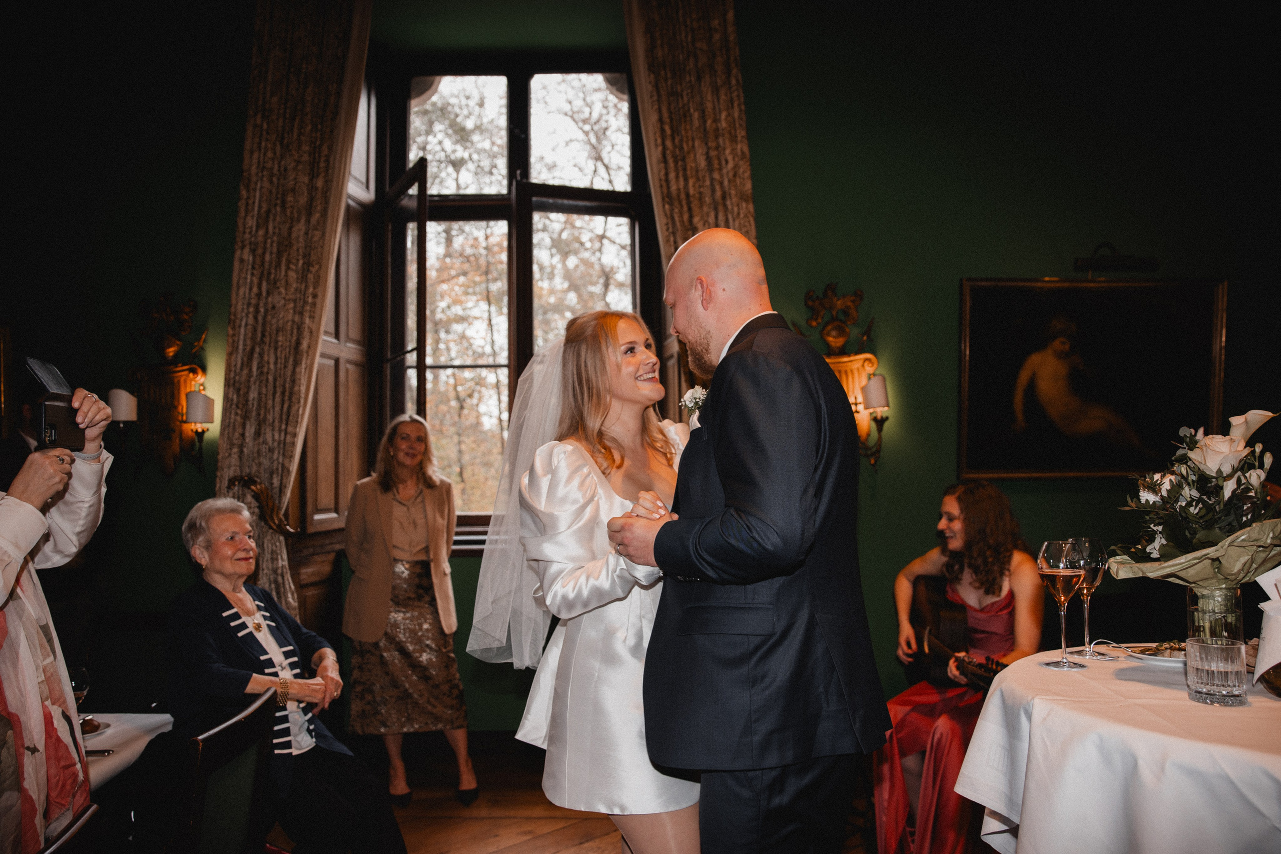 Louisa & Niklas | Schlosshotel Hugenpoet. Photographer in Bochum Dolia Halyna