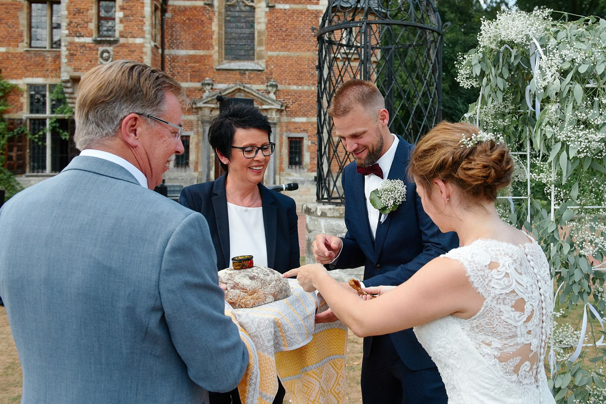 Wedding at Groot-Bijgaarden Castle, Brussels — Destination Wedding Photography Belgium. Bella Vita Weddings — Wedding Photography in Dubai & Destination