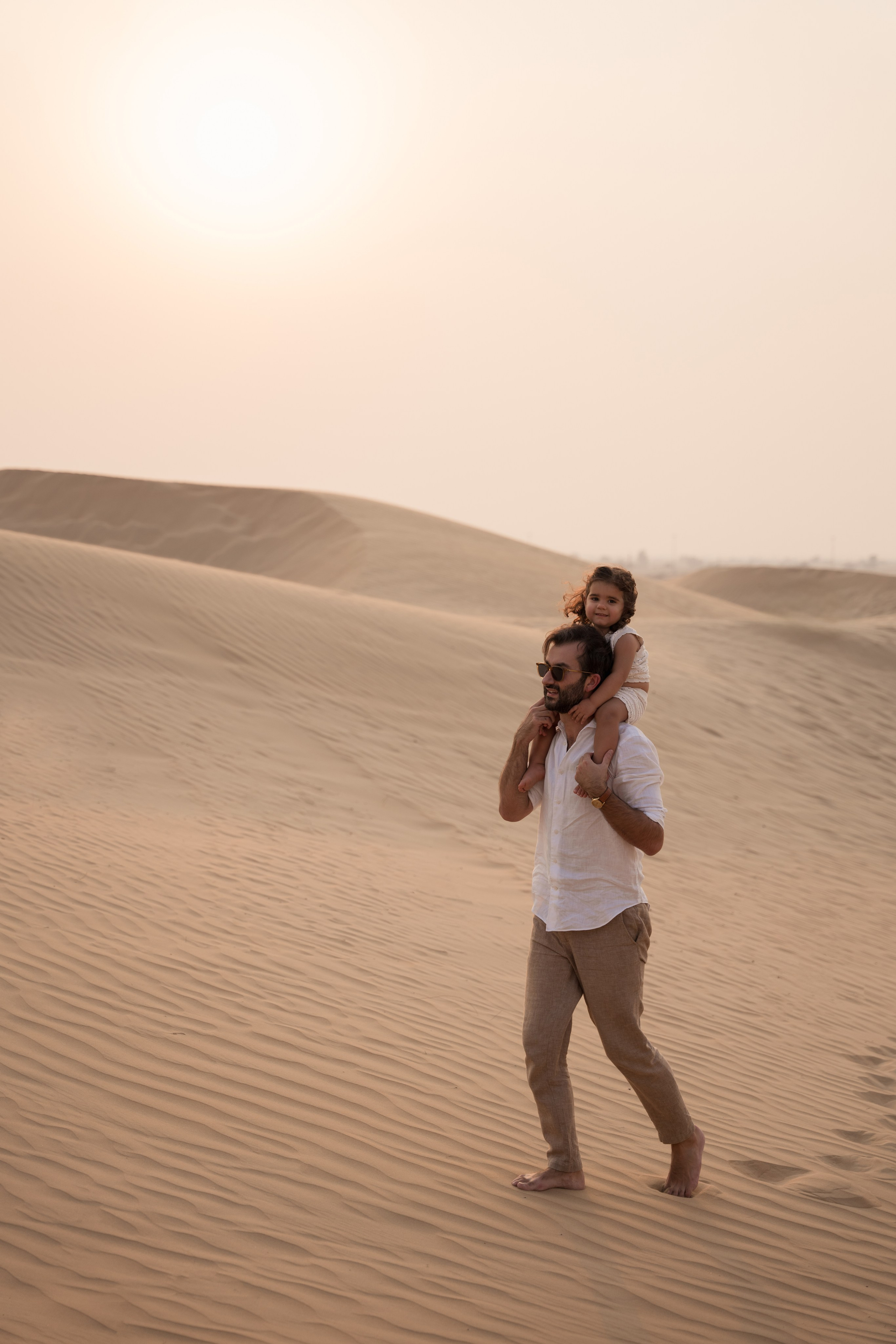 Sun, sand & family. Angela Iakovleva — Family Photographer in Dubai