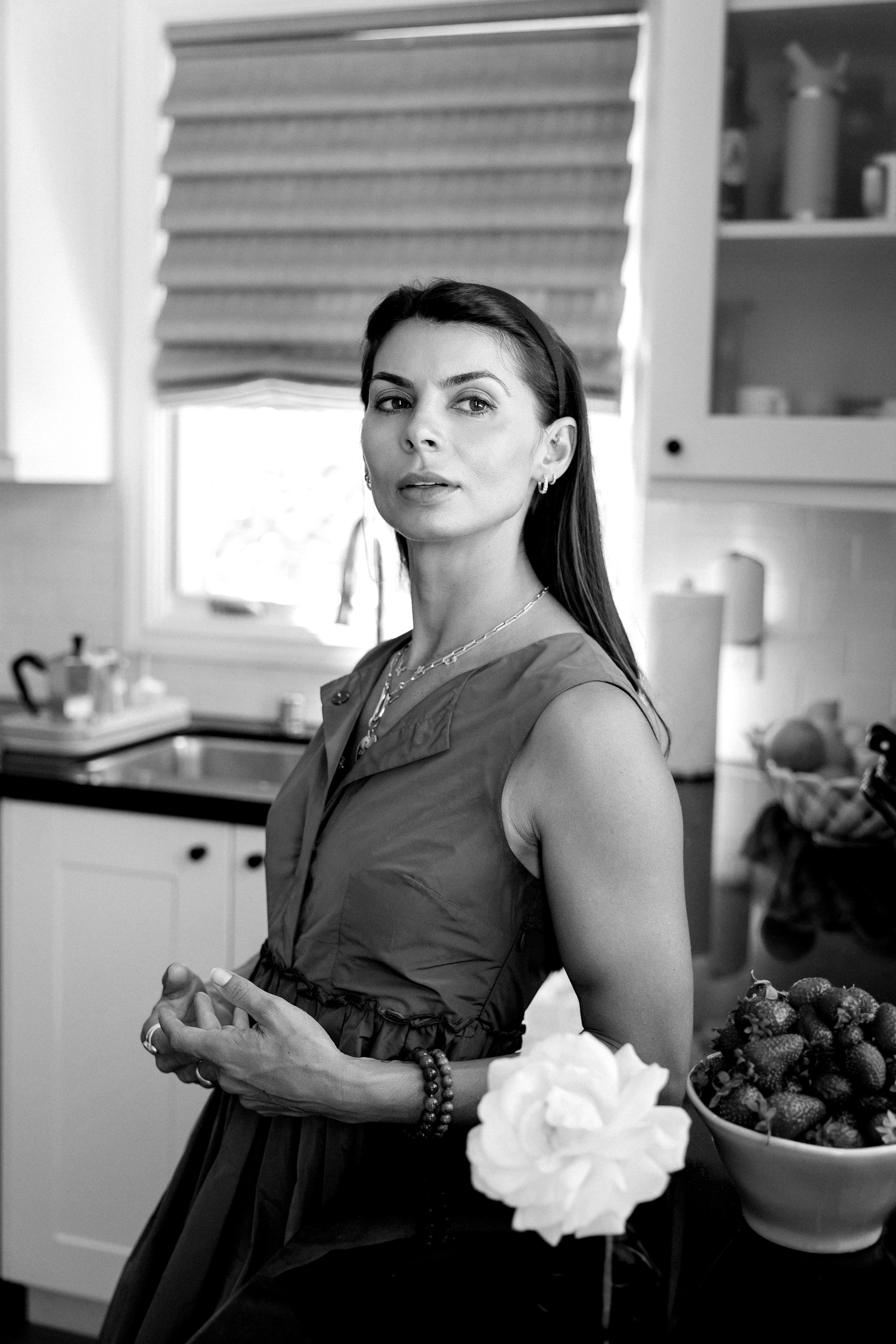 Happy 1st Birthday to Sweet Little Daphne. Maternity, newborn photographer in the Bay Area|Iryna Rakivnenko