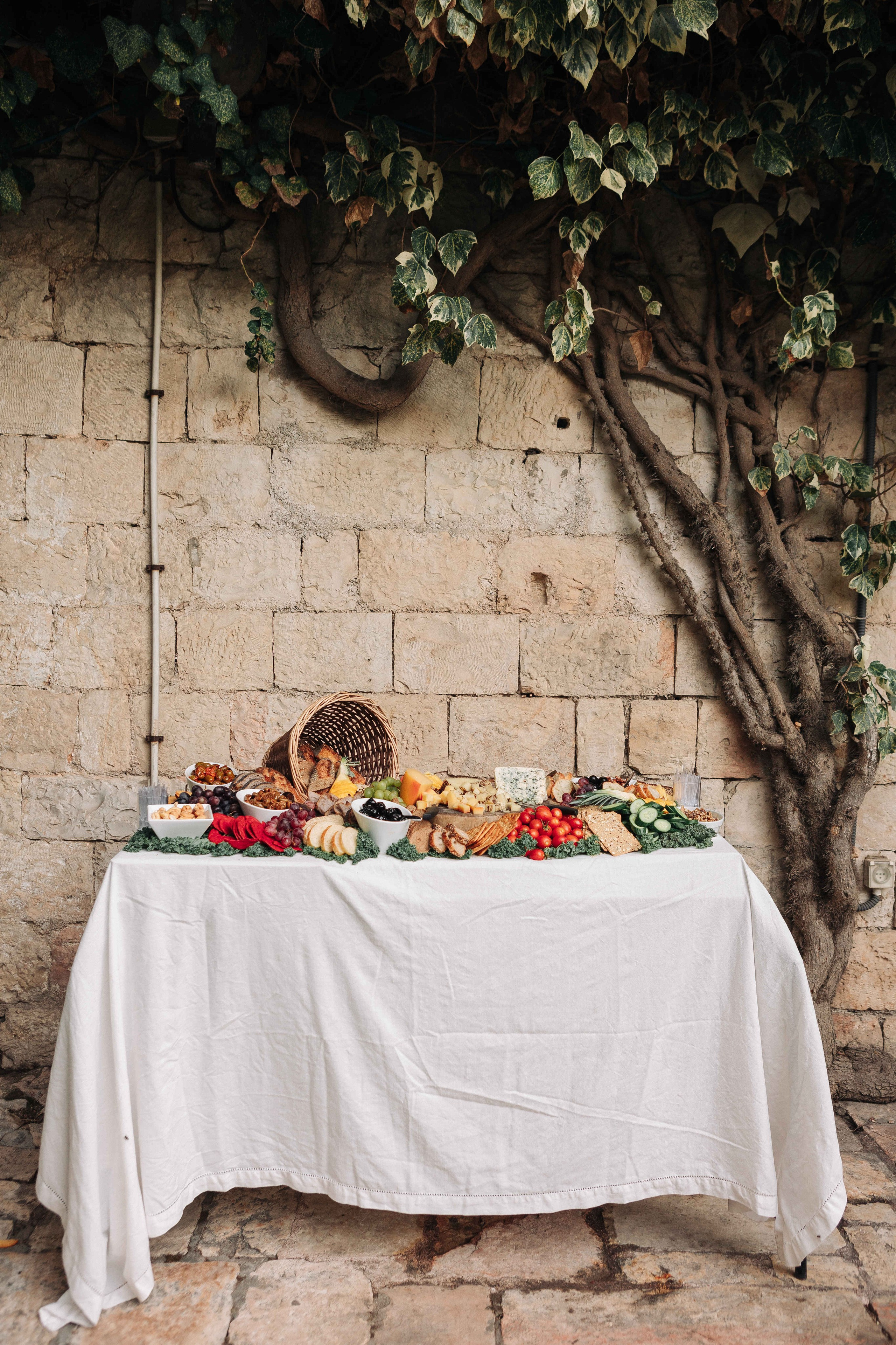 WEDDING OF FOREIGNERS IN THE OLD CITY OF JERUSALEM. Https://shi-photo.com/