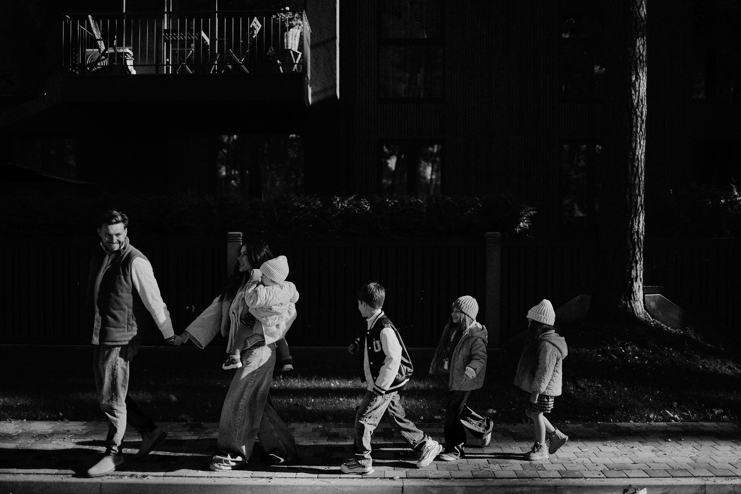 Family photo shoot for a millionaire blogger. Destination wedding and fashion photographer in Riga Igor Davidovich