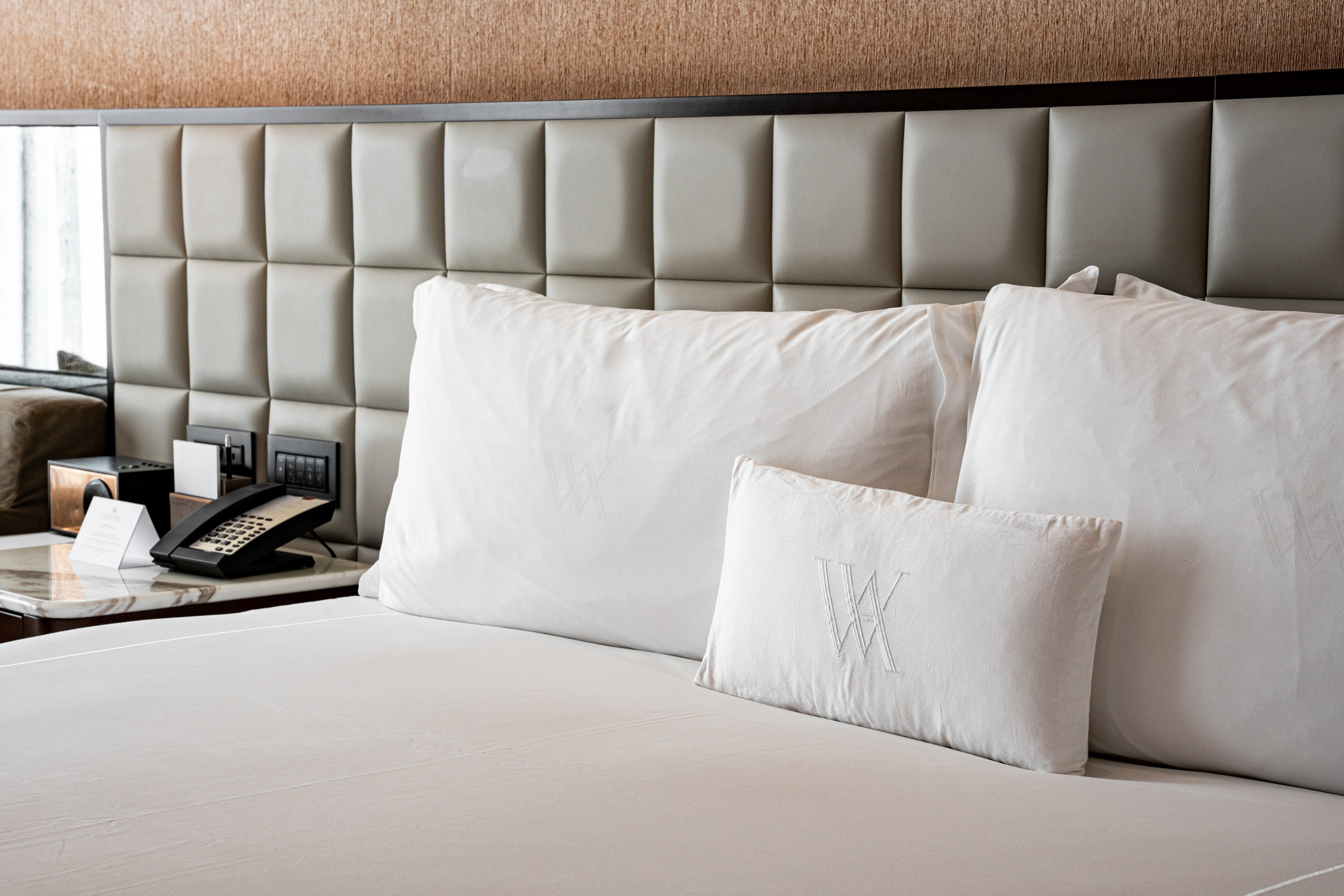 INTERIOR. Photo and video production. Editing & retouching services. Training