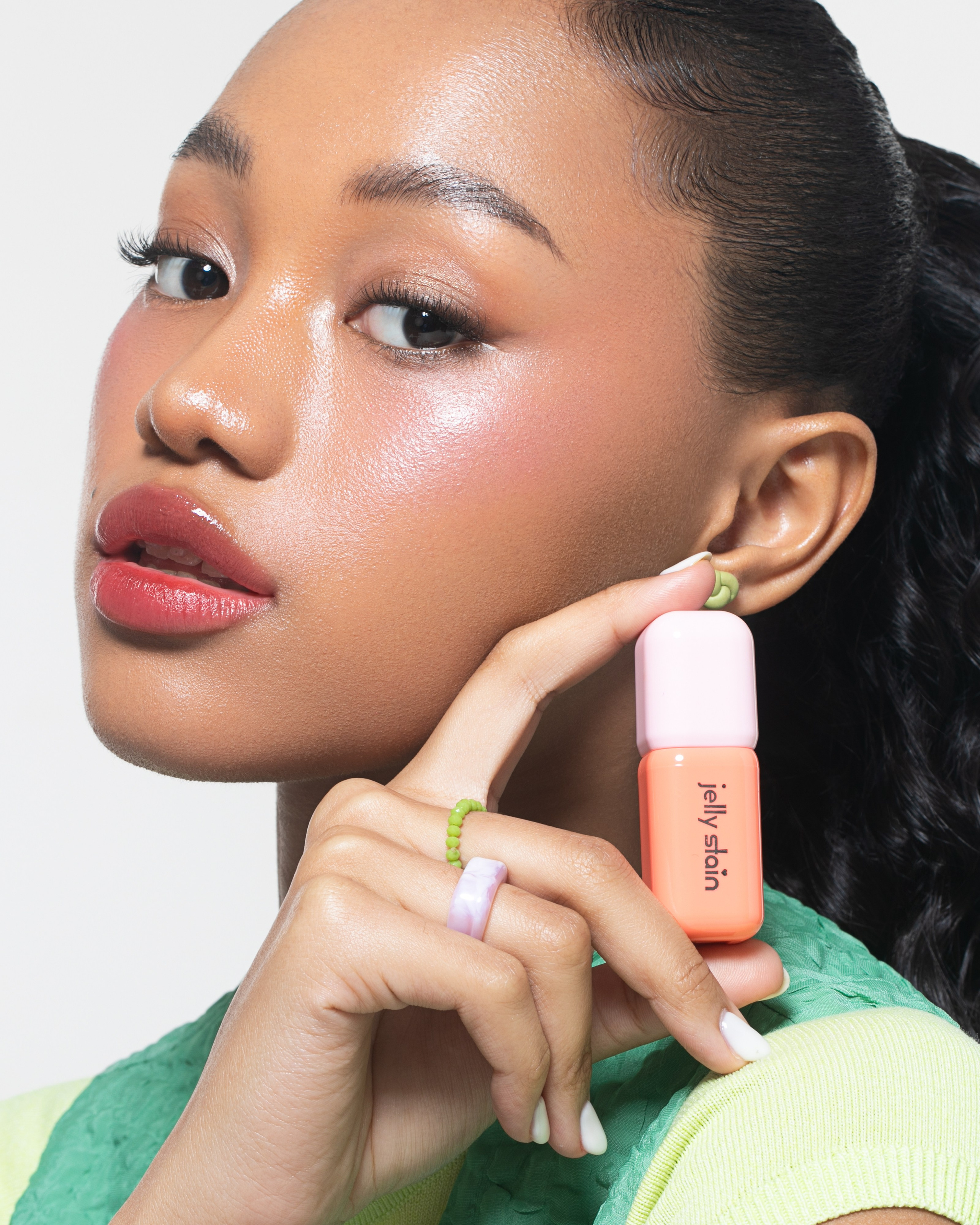 For Emina Cosmetics. Production: @met_studio | Retouch @retouch.jngmariia