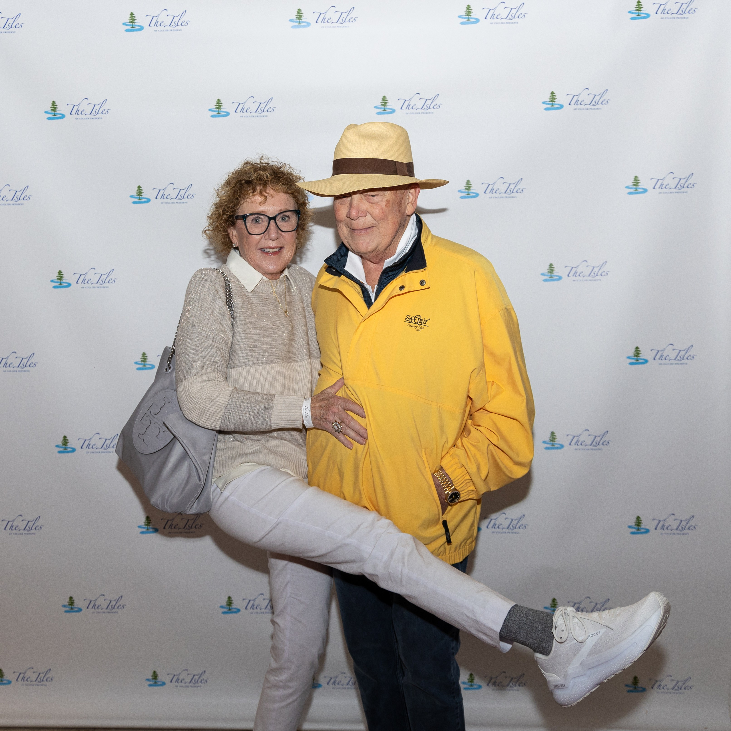 The Isles White Party. Out and About 239