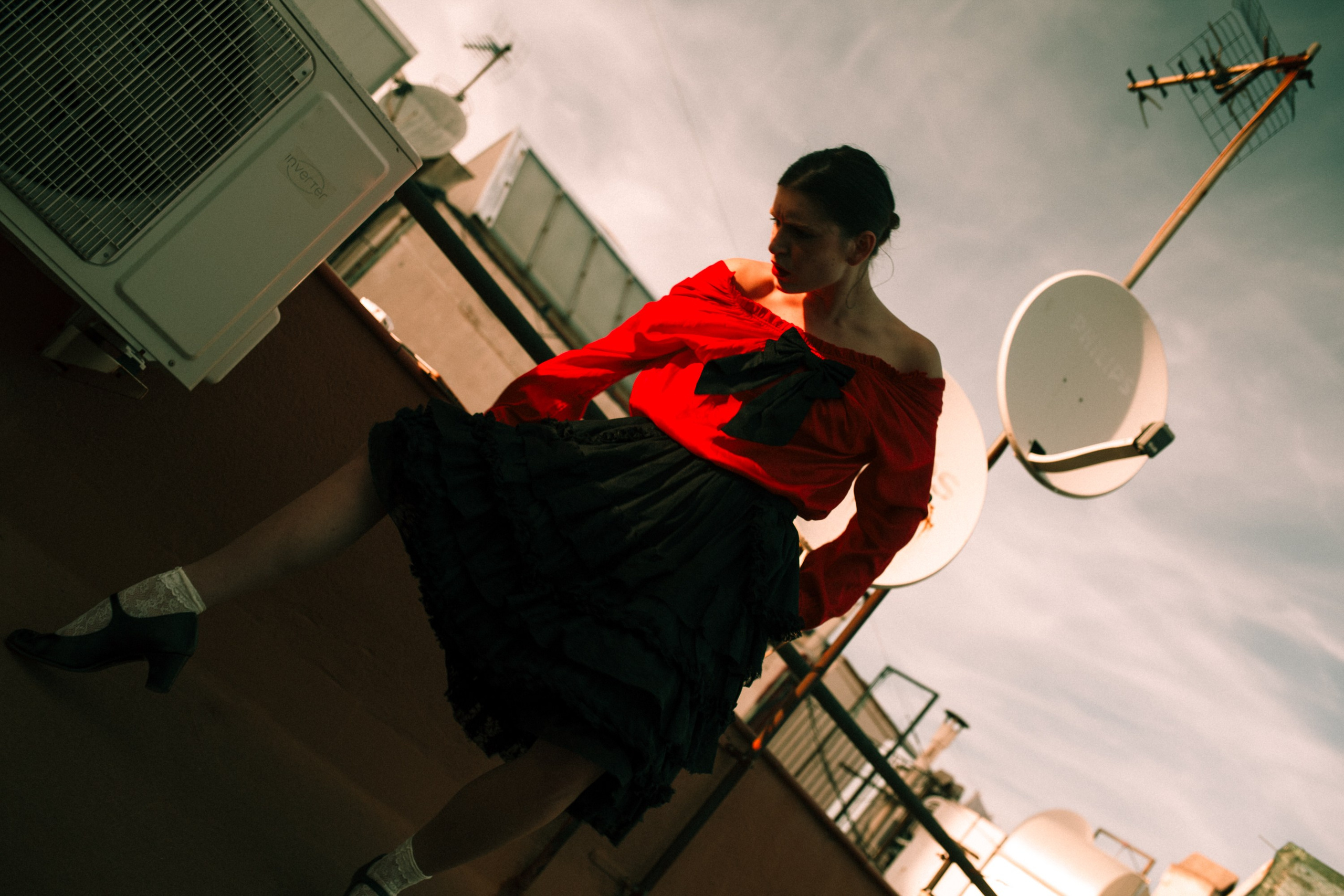 Anula’s Dance on the Rooftop — Expressive Portrait Photography by Marina Kálcheva. Marina Kálcheva — Photographer, Videographer & Visual Artist in Barcelona