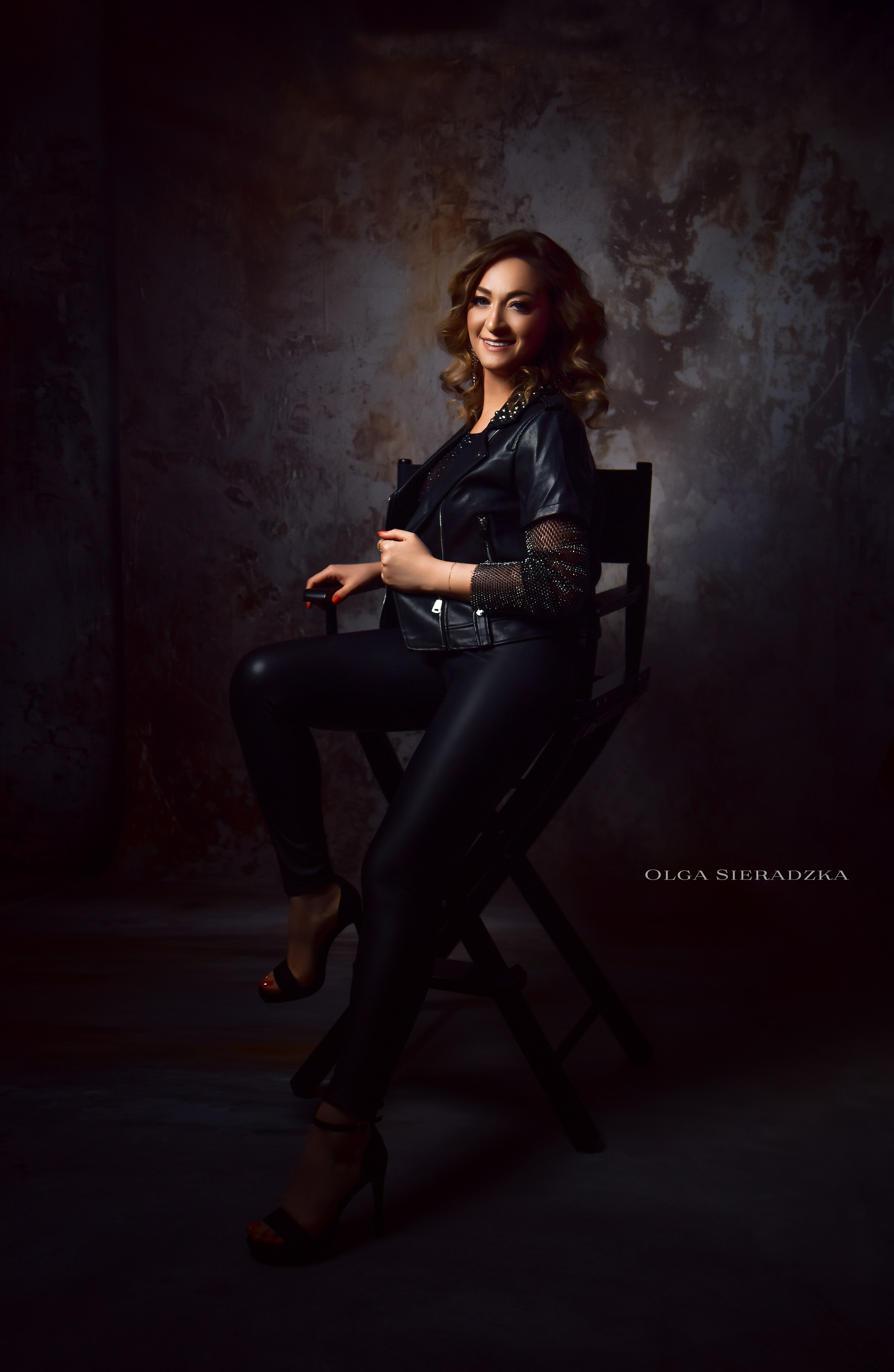 Sesje kobiece. Olga Sieradzka fotograf rodzinny, ciążowy i dziecięcy w Pile