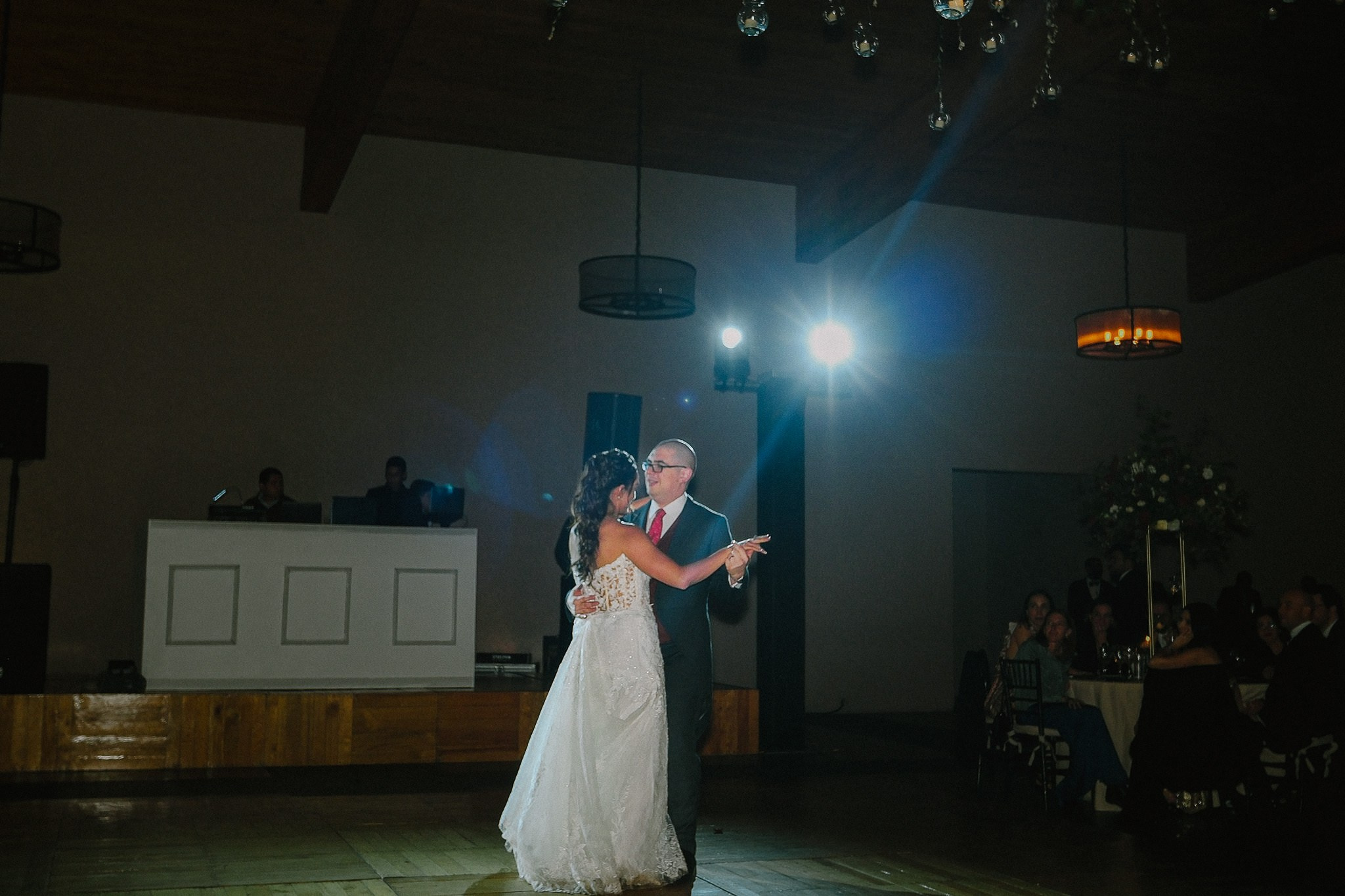Yuriko & Hanzel. Wedding and family photographer in Mexico City