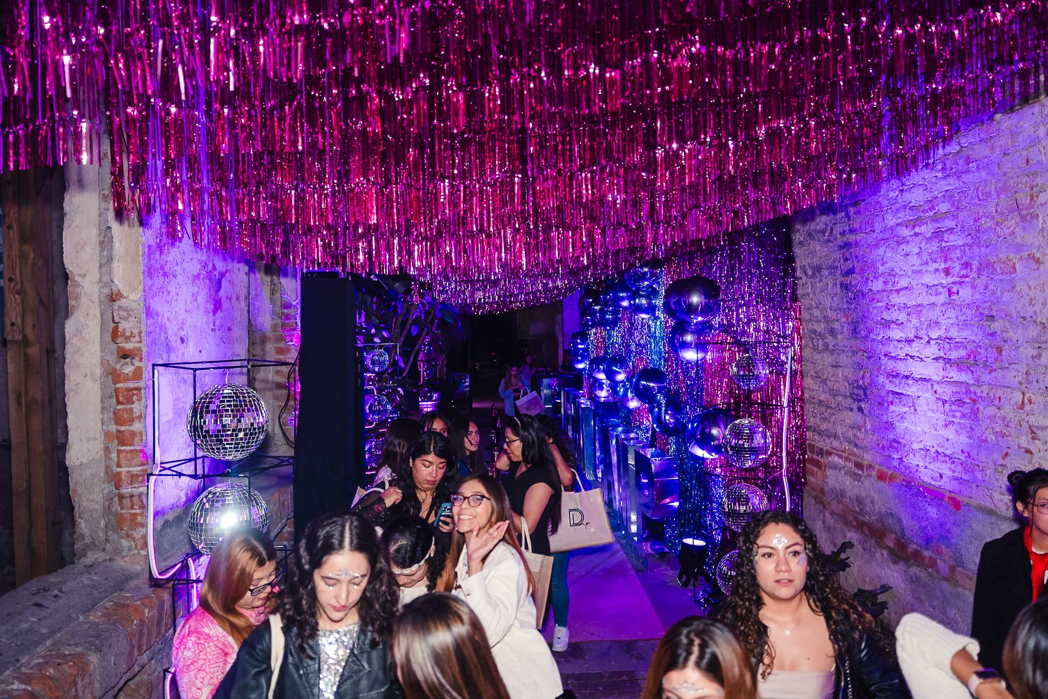 Dermacamp / Chapulin Agency. Wedding and family photographer in Mexico City