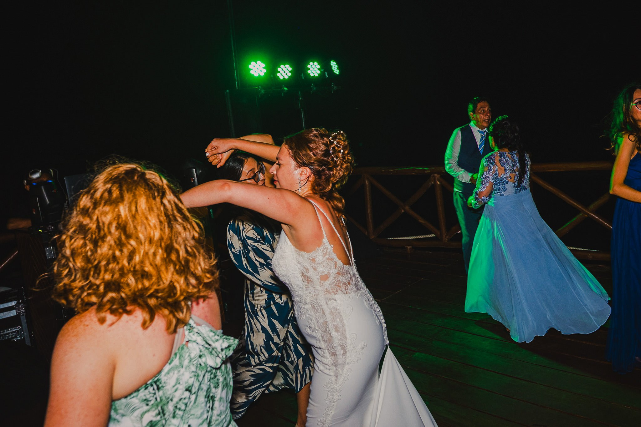 Jess & Juan / Cancun. Wedding and family photographer in Mexico City