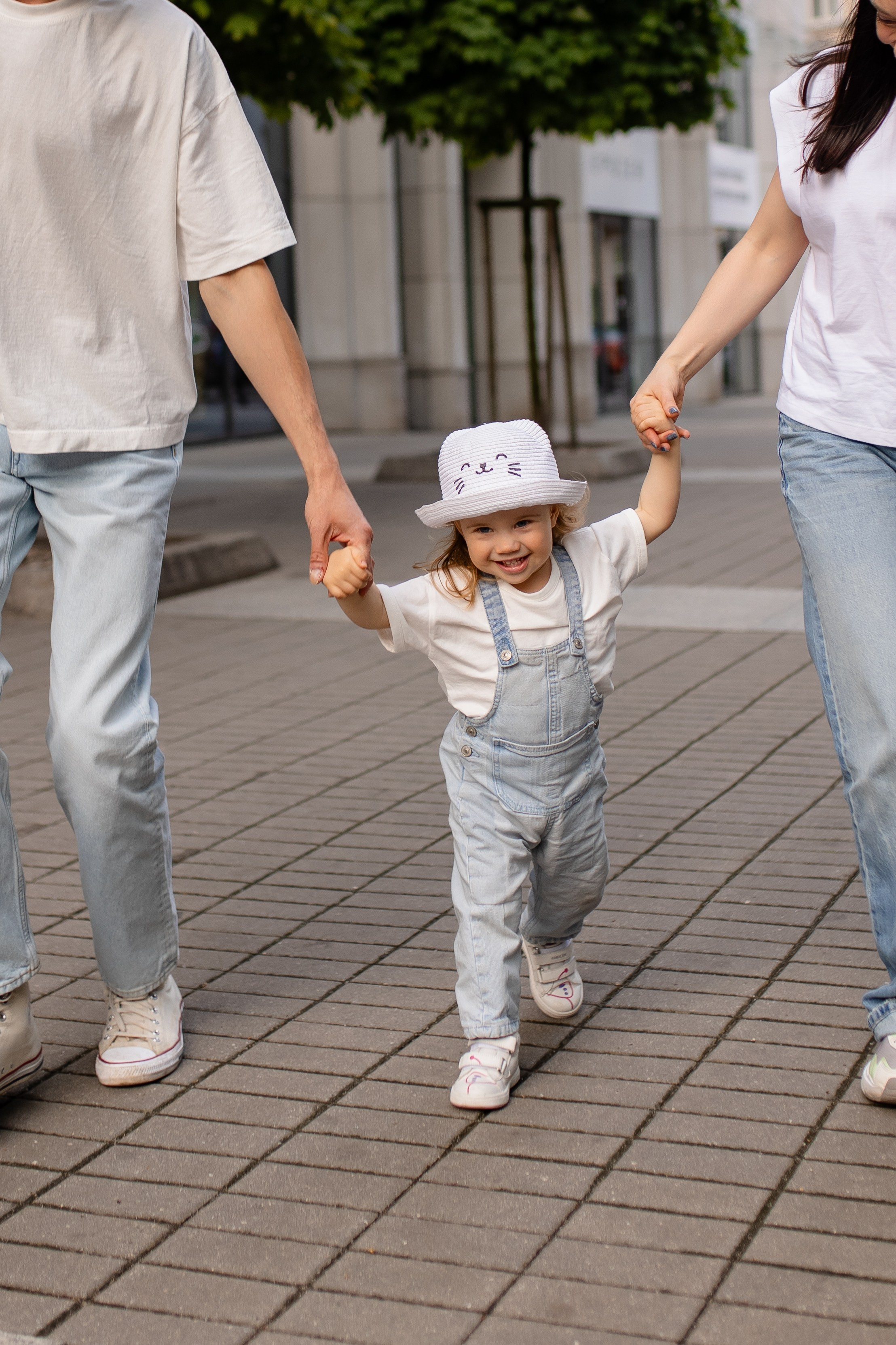 Денис+Настя+Єва. Весільний, сімейний фотограф Варшава