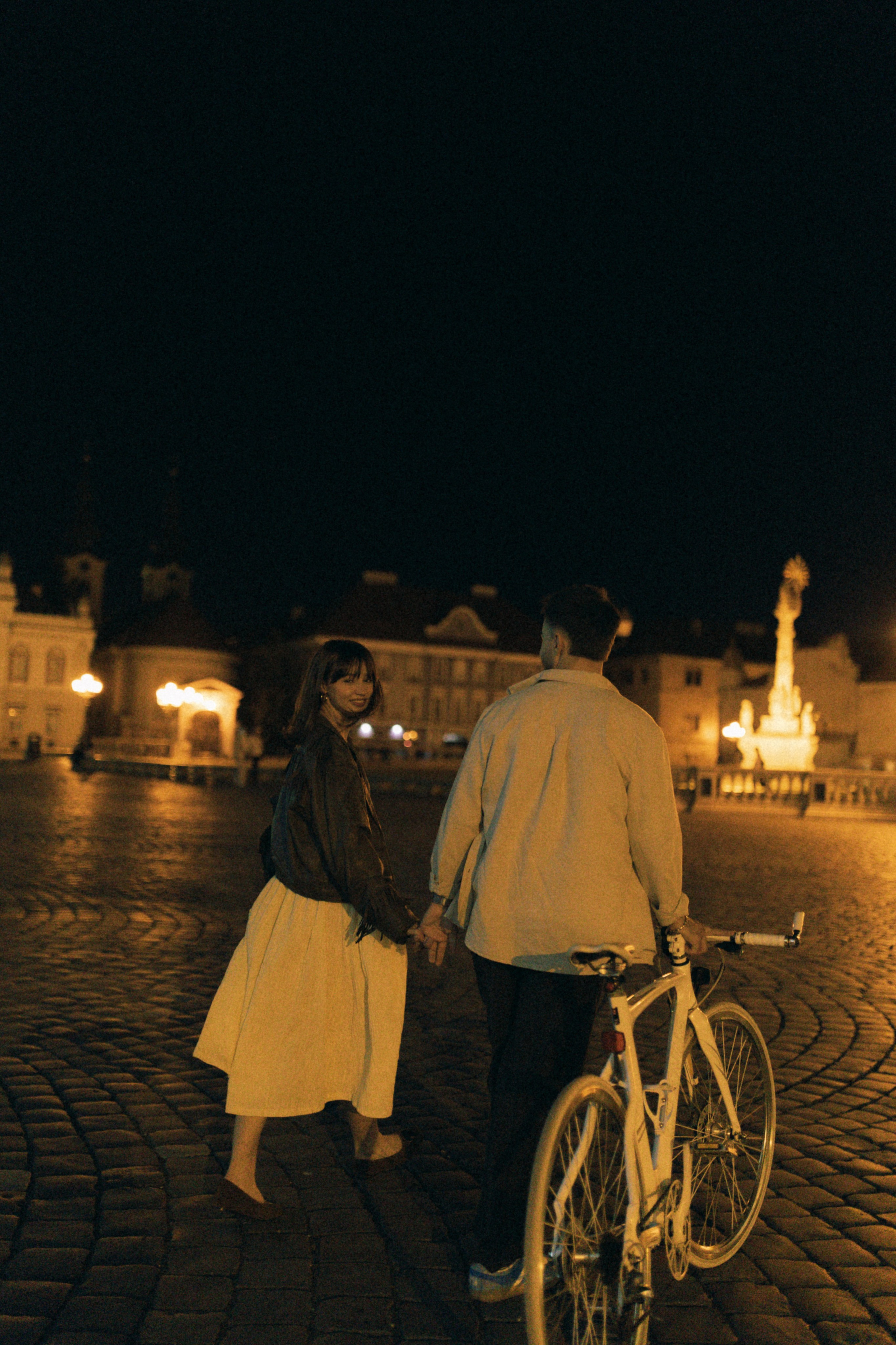 Midnight session in Timisoara, Romania. Wedding photographer and videographer based in Timisoara, Romania