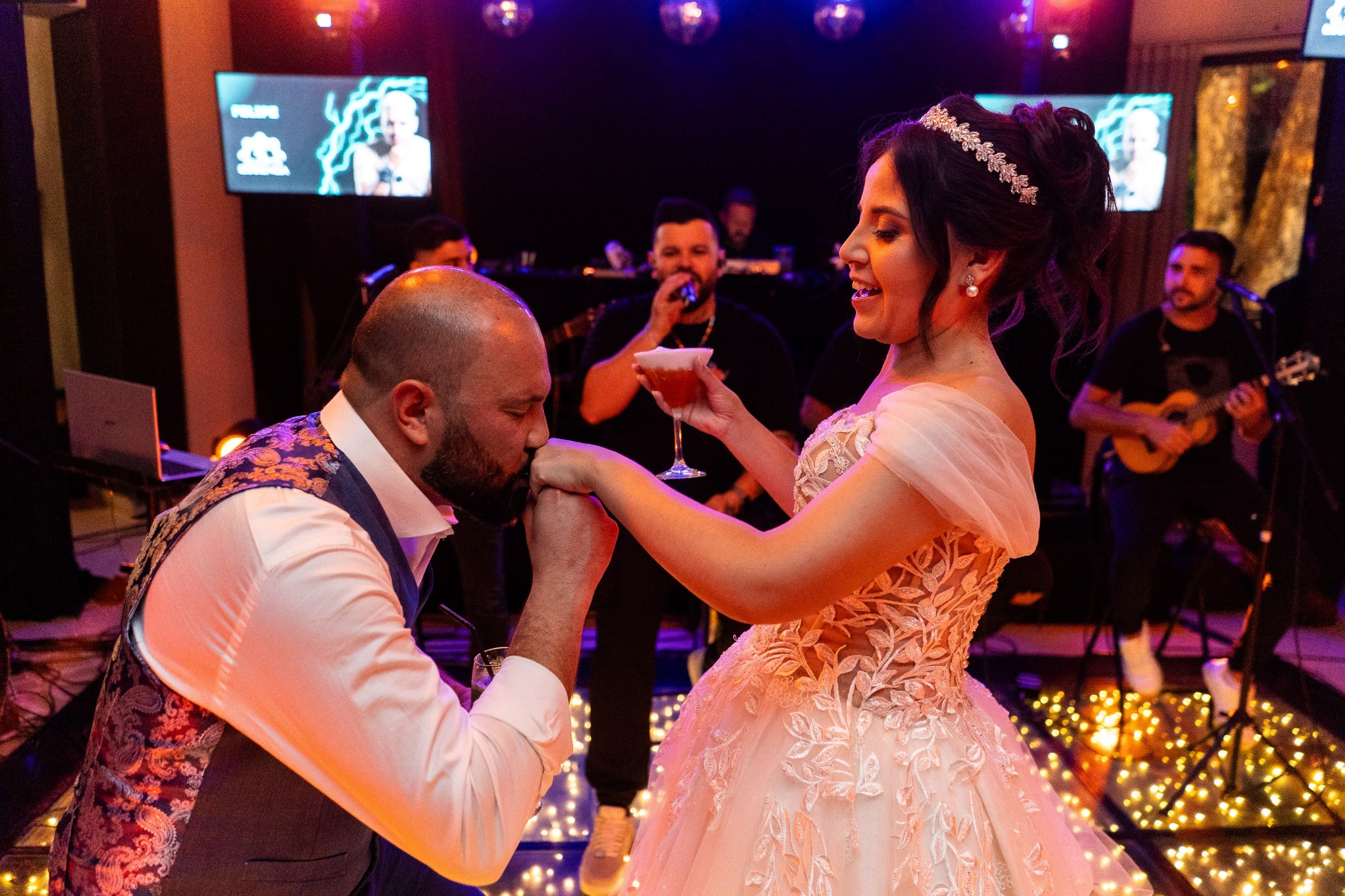 Casamento Aliriane e Willian — Novo Horizonte. Fotógrafo de casamento e Filmmaker de casamento