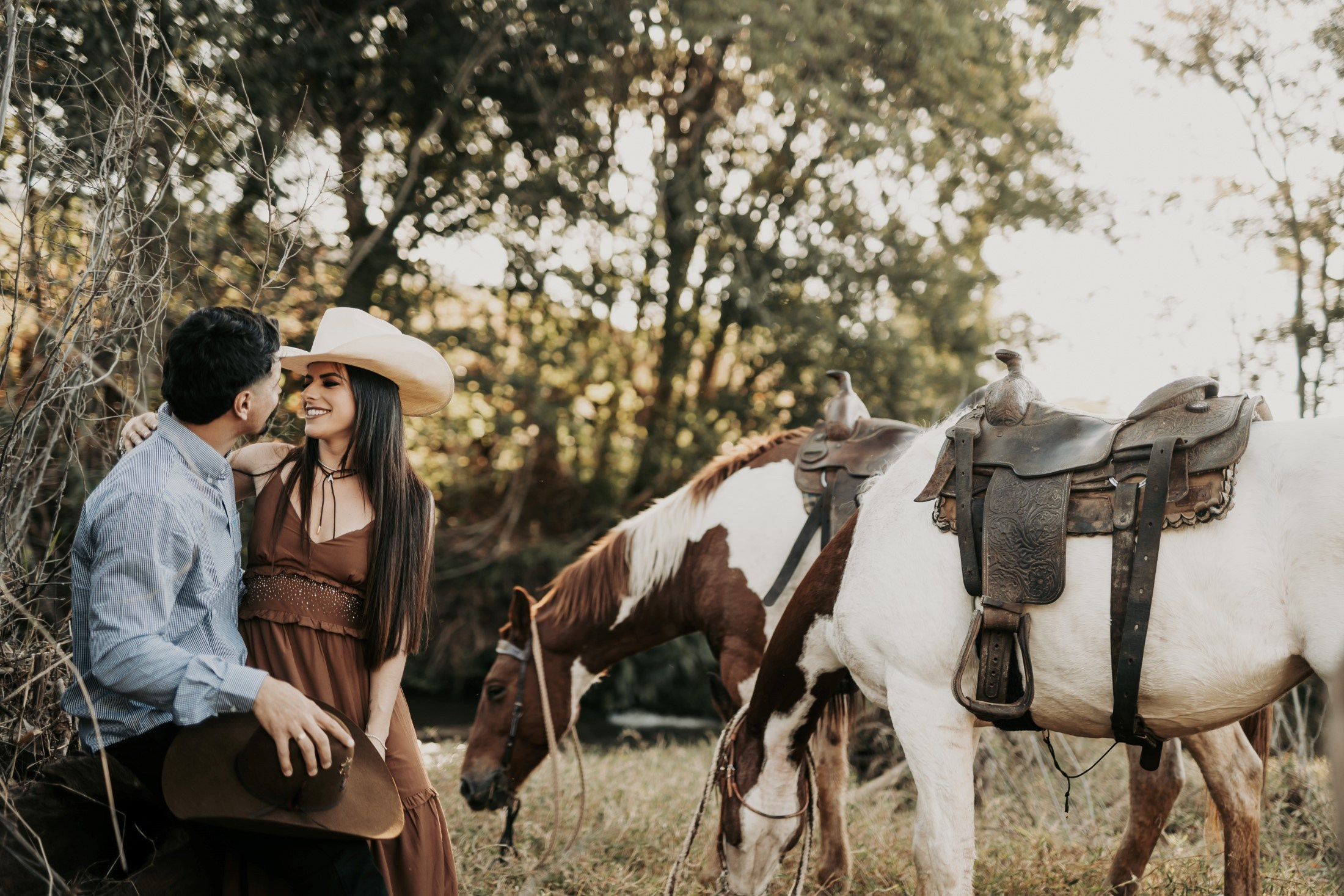 Pré Wedding — Amanda e Guilherme (Brotas — SP). Fotógrafo de casamento e Filmmaker de casamento