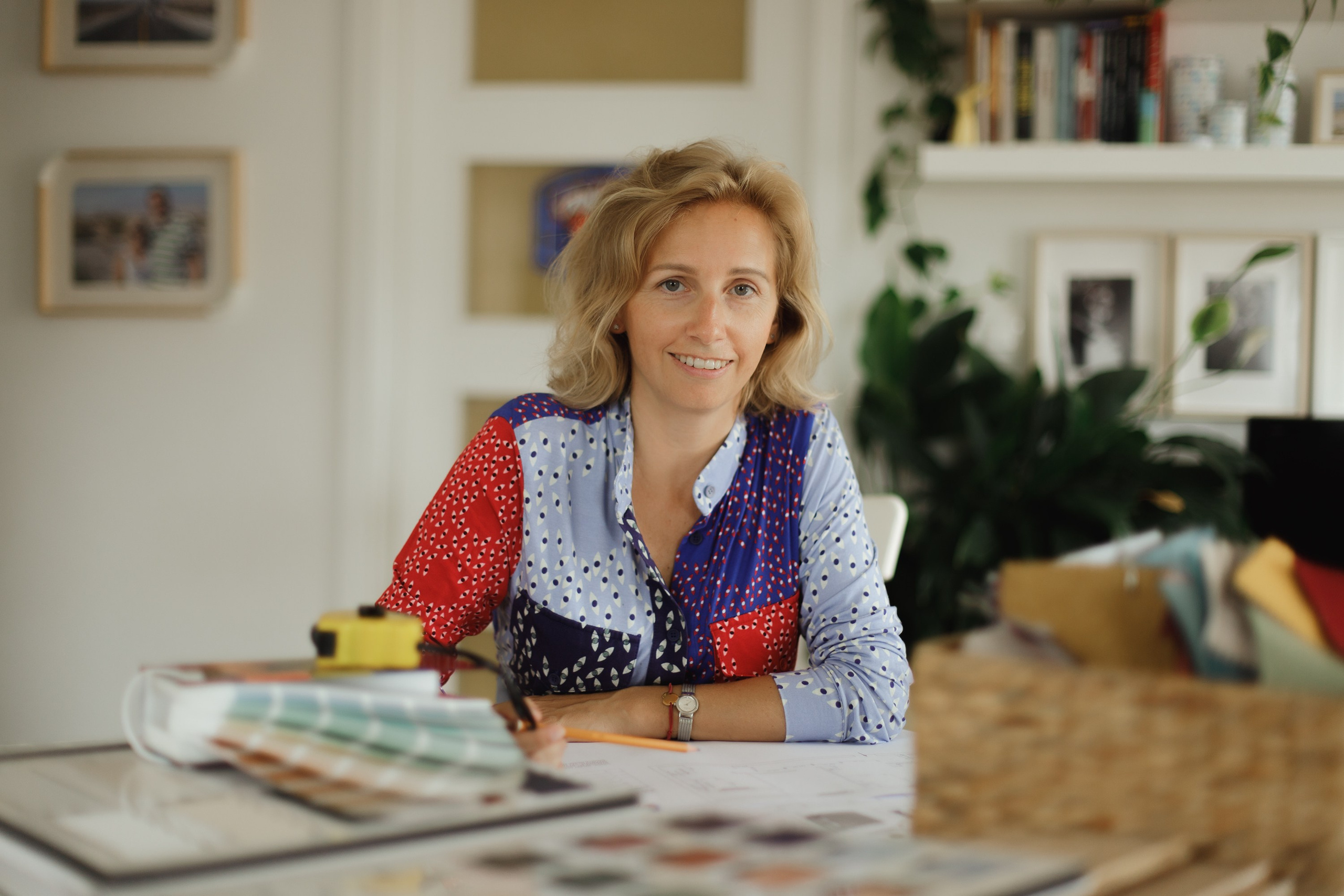 Agata | interior design. Kaja | fotograf we Wrocławiu | ludzie i psy