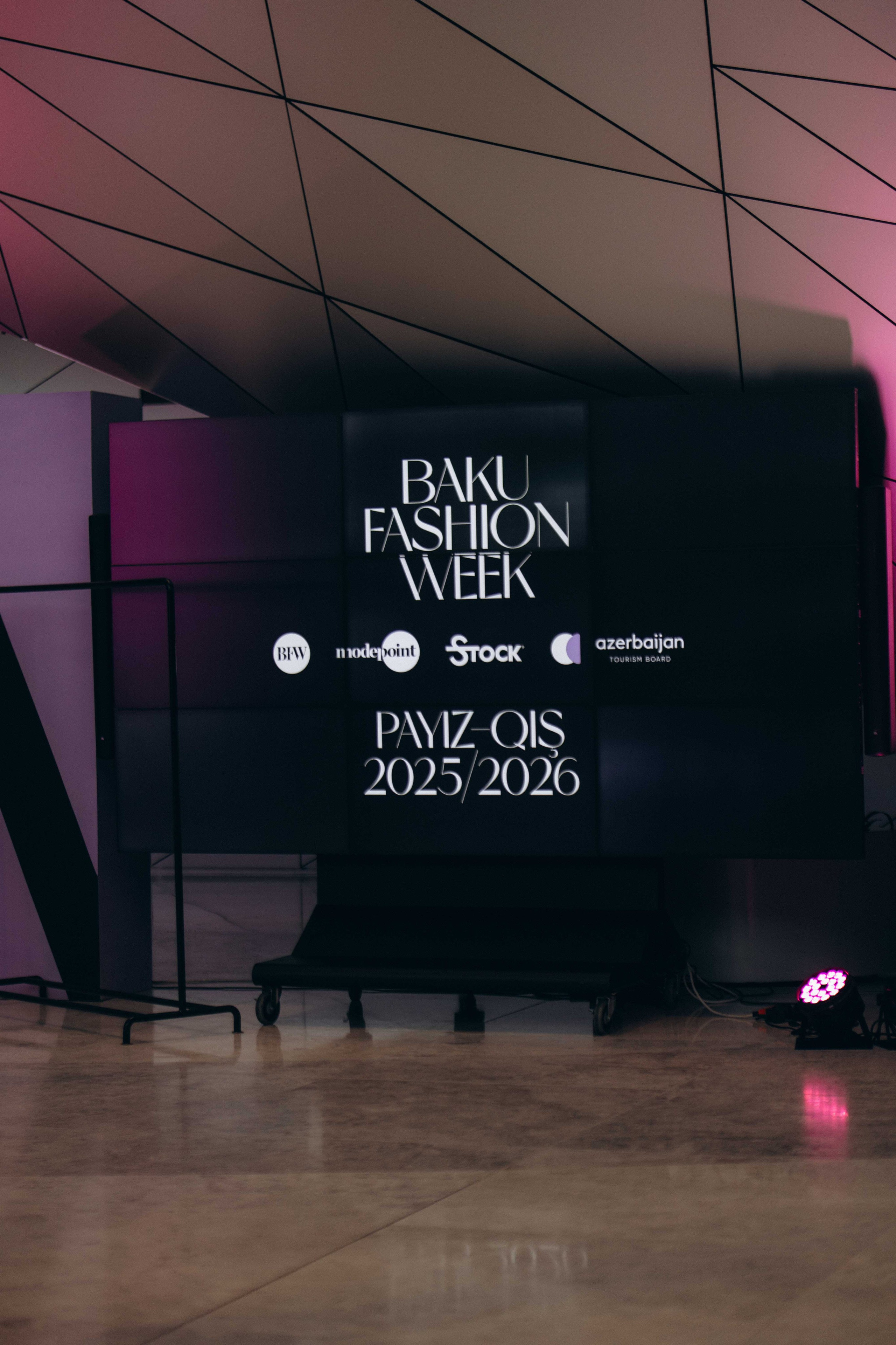 BAKU FASHION WEEK DAY. Wedding&Event photographer Ismail Rzayev in Baku