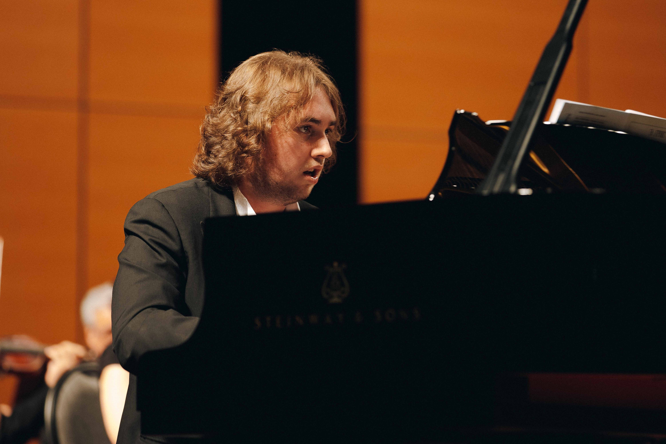 The Tchaikovsky Academic Grand Symphony Orchestra in Istanbul. Wedding&Event photographer Ismail Rzayev in Baku