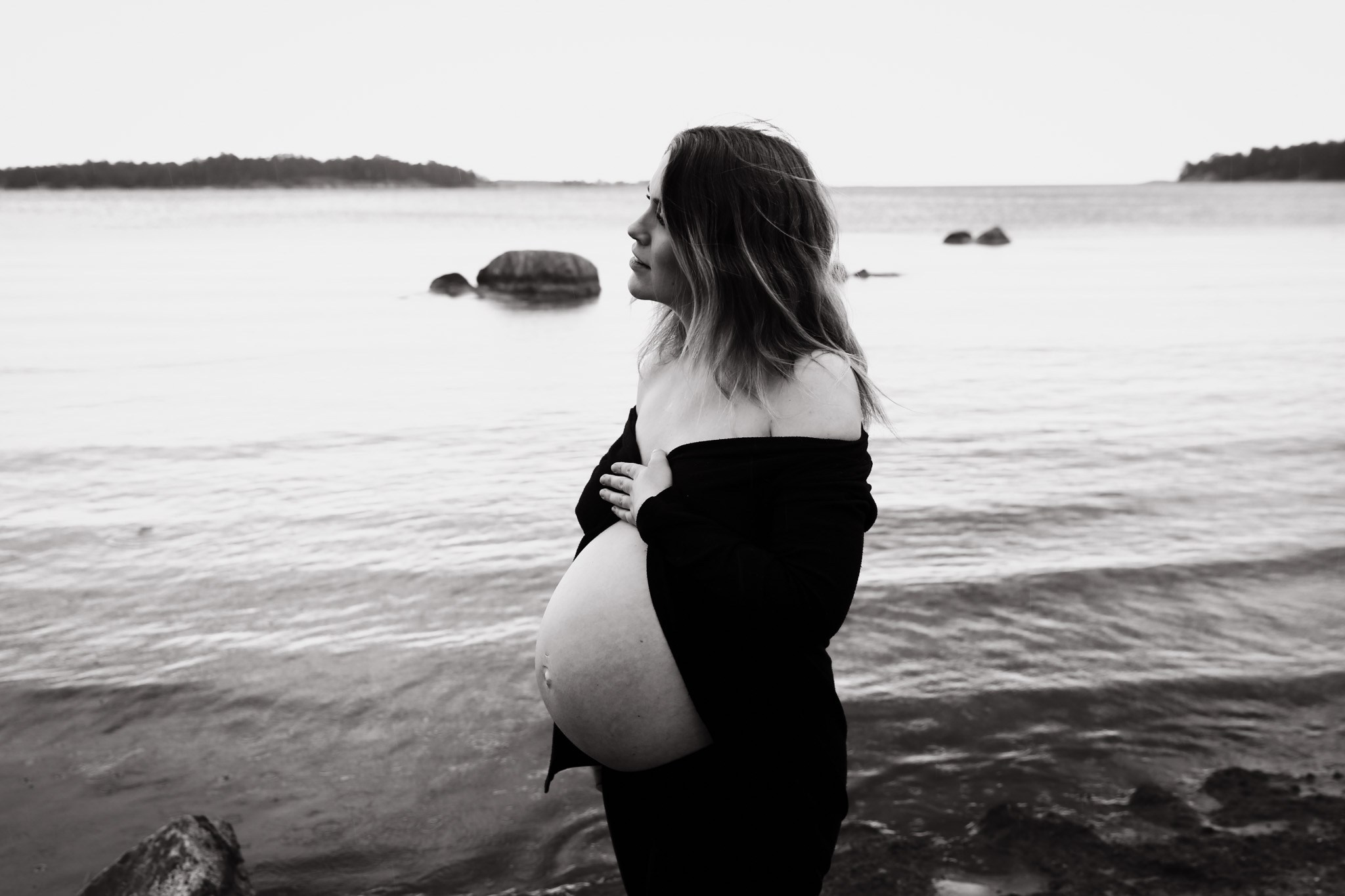 Ulrika & Family: Expecting Joy. Photographer Elina Palmgren