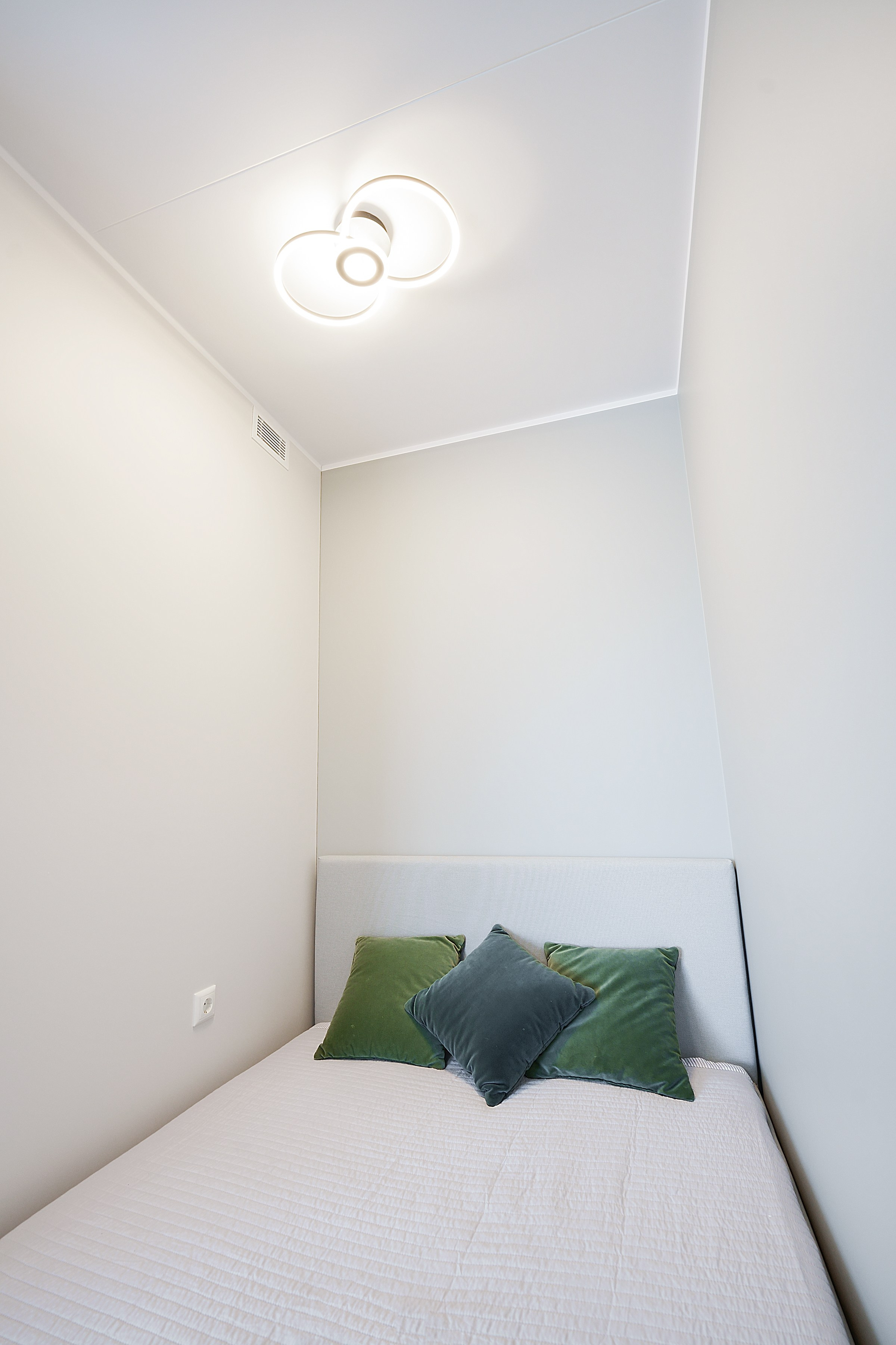 Edinburgo g. 9. Elina Sapiega fotografė Vilniuje