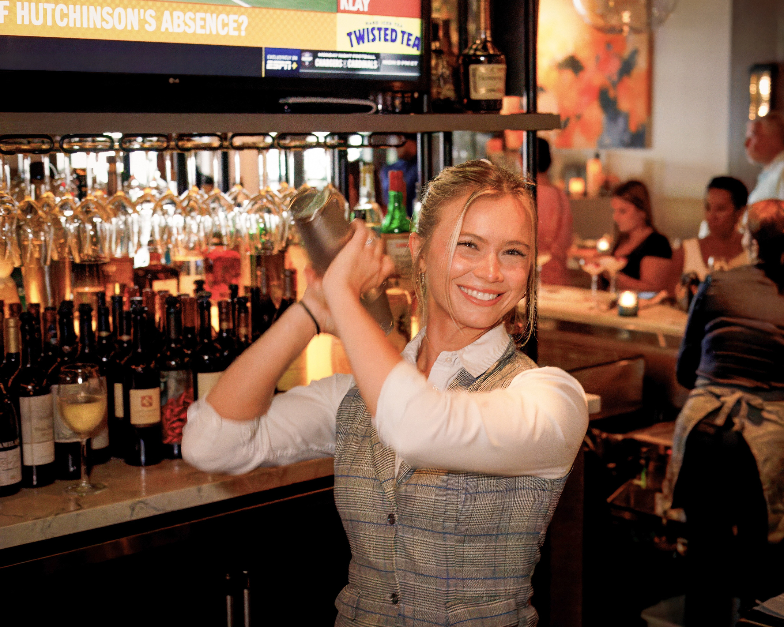 NLM Pink Party for Breast Cancer Awareness at Del Mar. Out and About 239