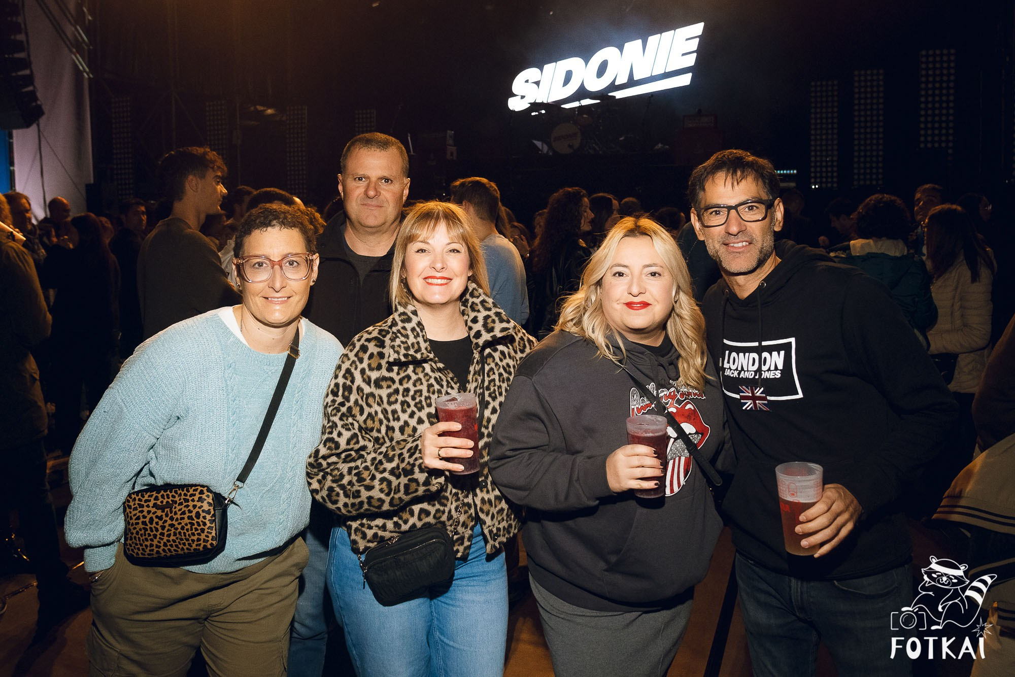 Sidonie en Torrevieja 2025 – Fotos del concierto y reportaje completo | FOTKAI