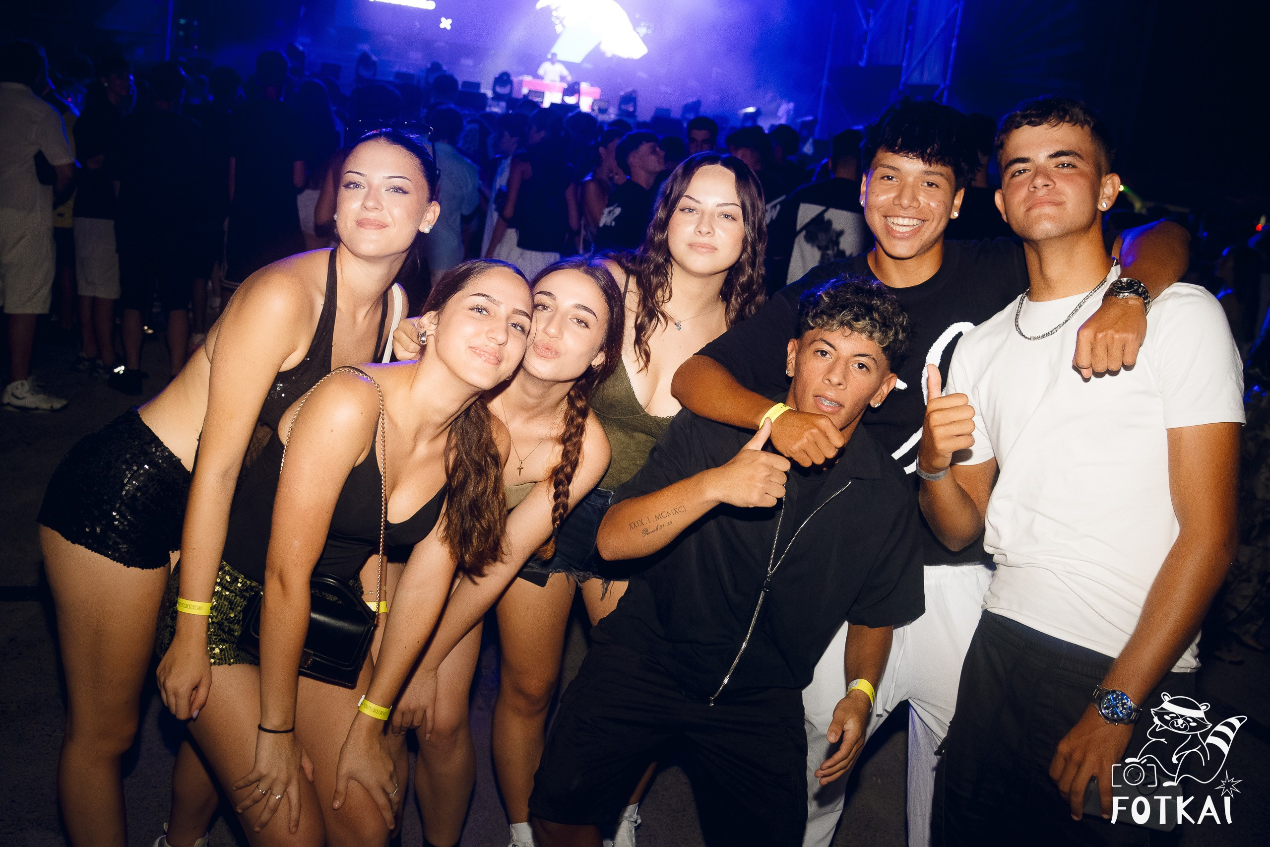 JC Reyes at Brilla Torrevieja Festival — Live Concert Photos in Torrevieja, Spain, 2026 | FOTKAI