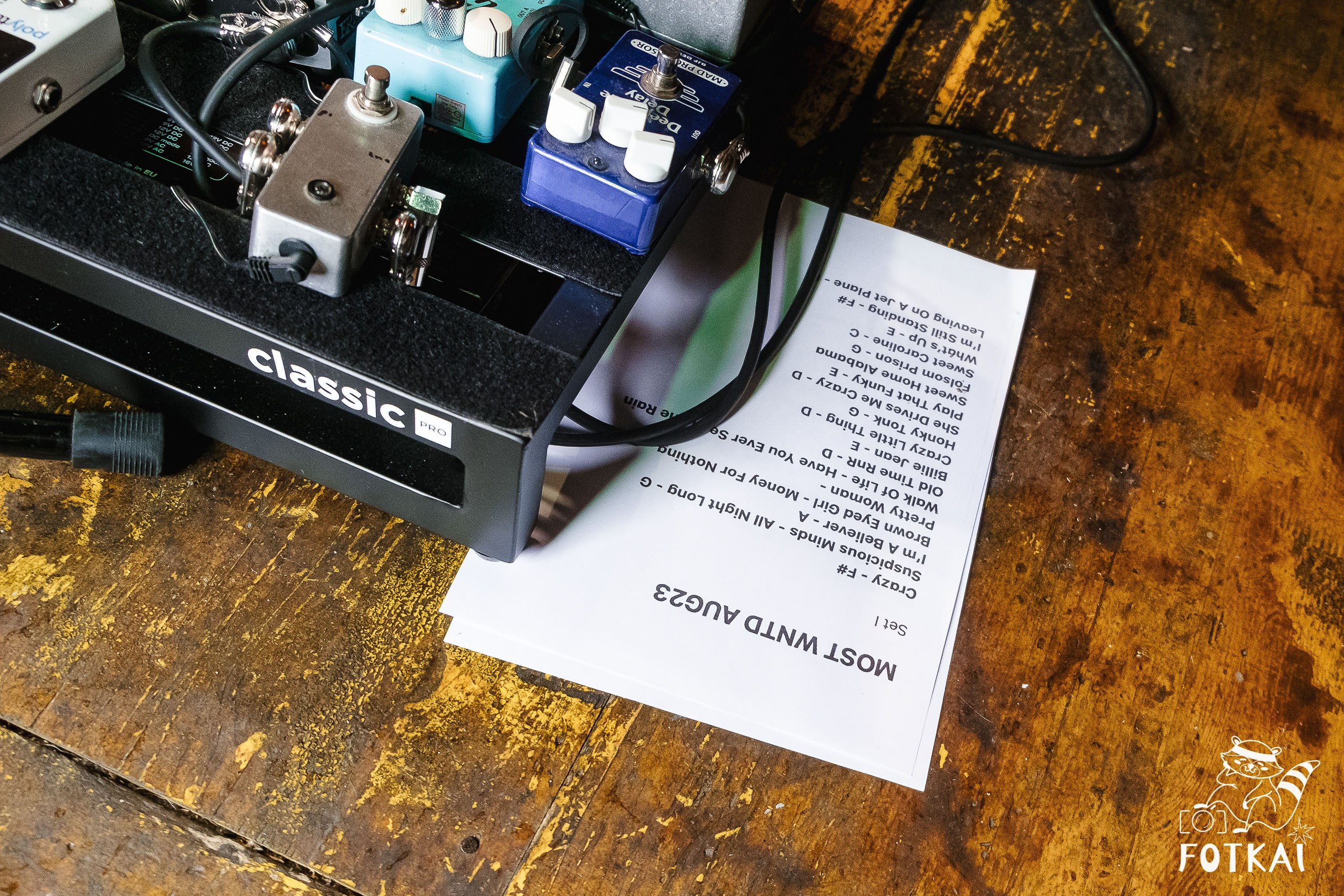 MOST WNTD en El Paso Rock Bar Torrevieja: Reportaje fotográfico 23.08.25 | FOTKAI