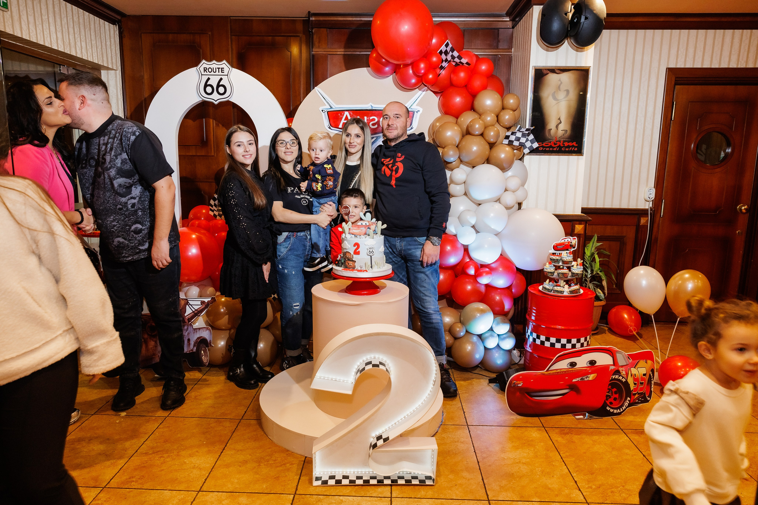 Честит Рожден Ден. Фотограф Ирина Йотова