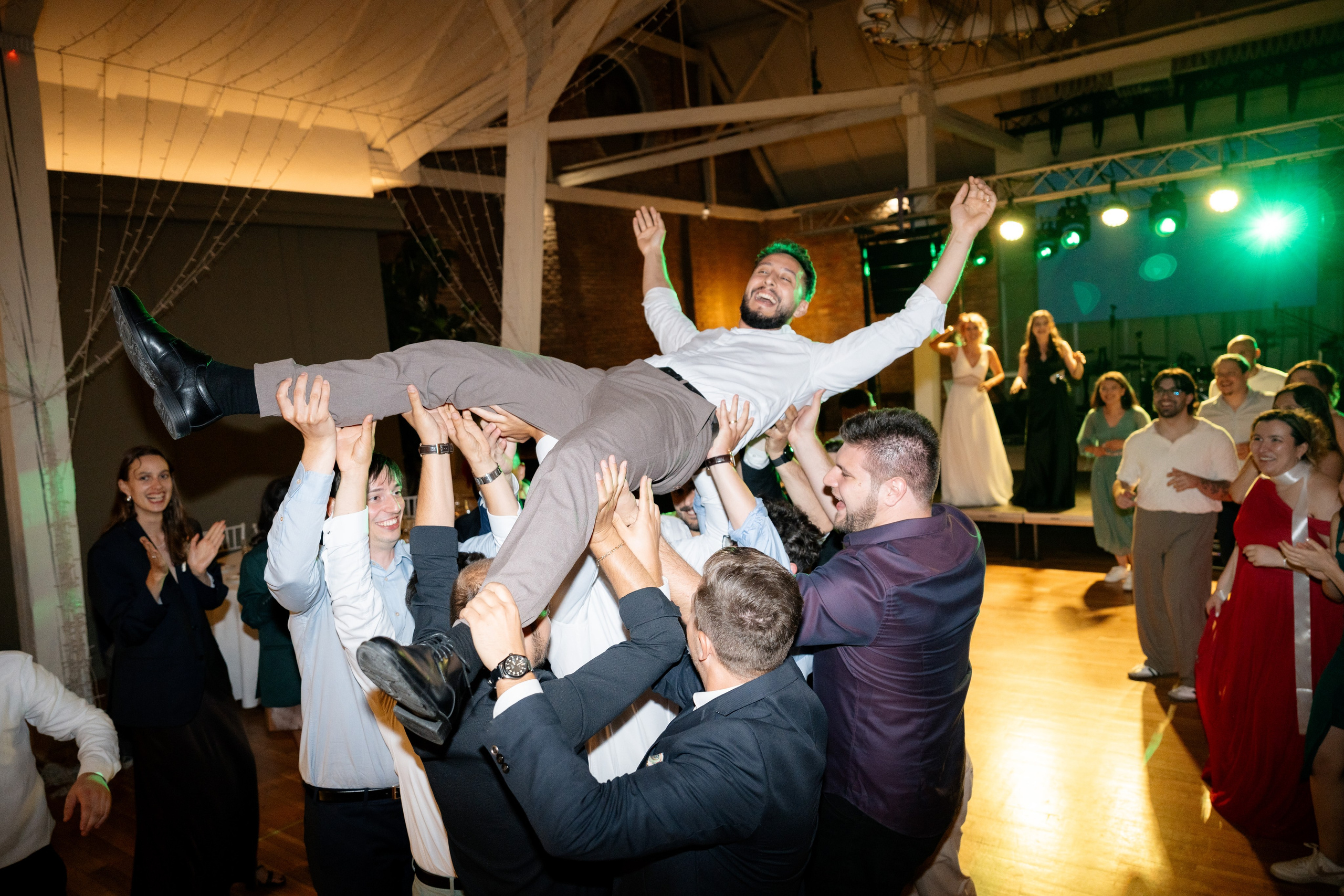 Octavia & Theo. Destination Wedding Photographer Alex Pasarelu