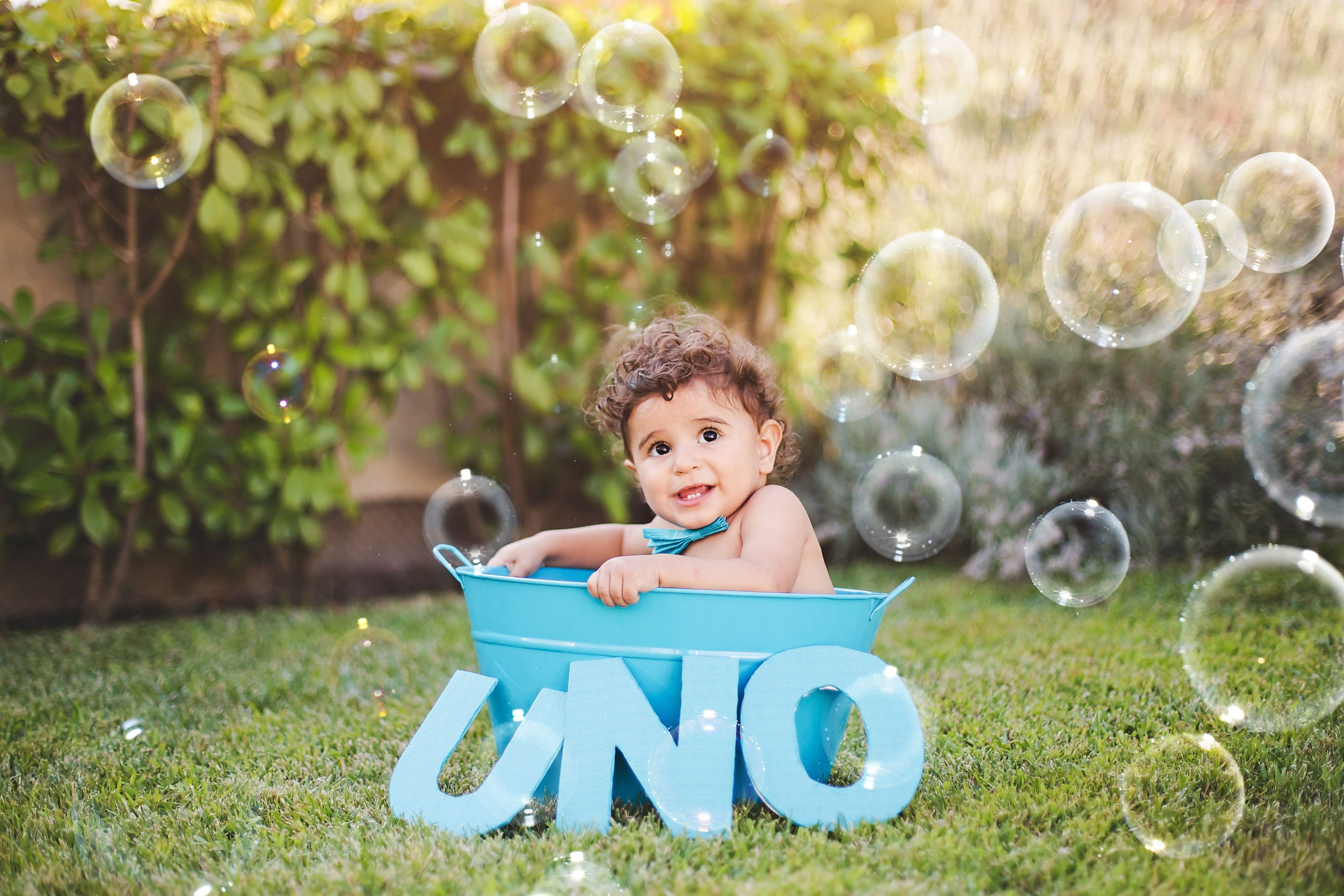 Smash cake. Fotografia di famiglia e ritratti di: gravidanza, neonati, bambini, famiglia. Forli