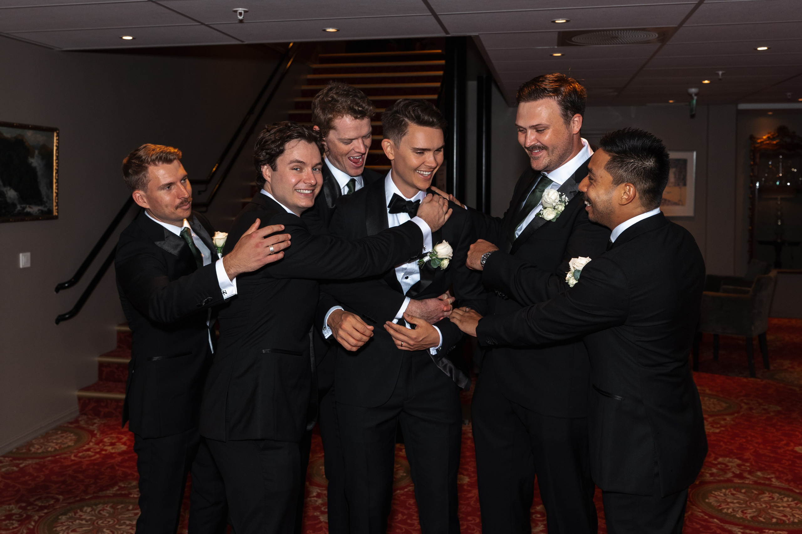 HANNA & CAMERON. Bryllupsfotograf i hele Norge