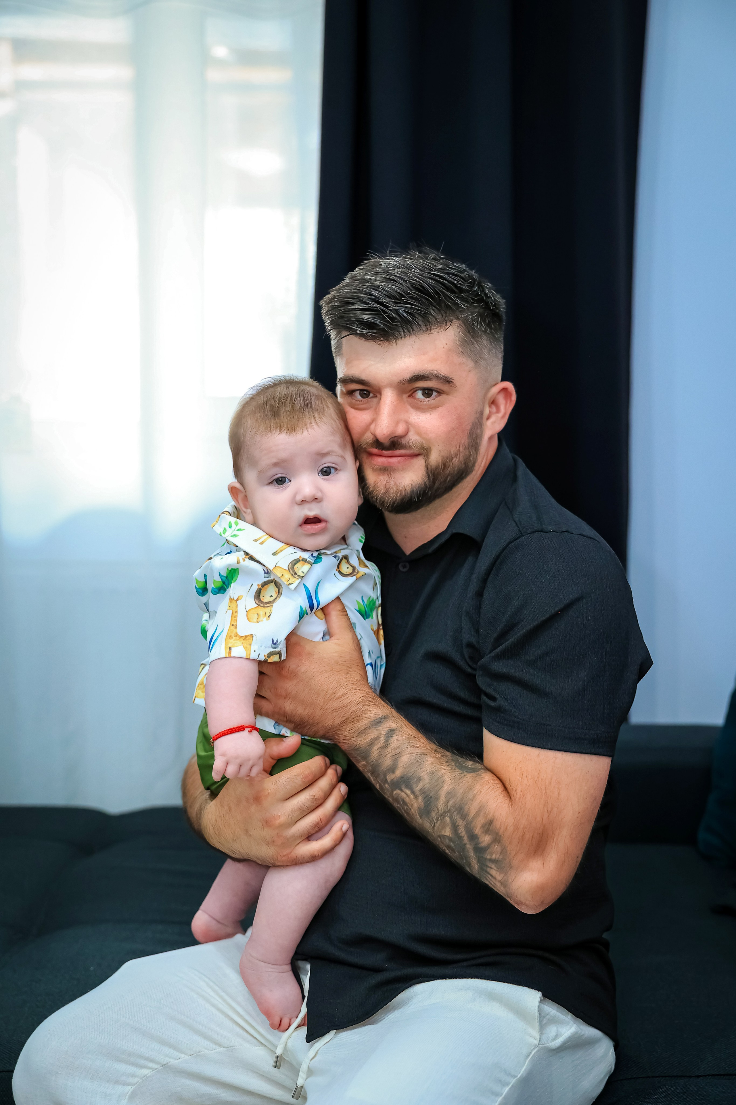 Andrei Damian. Moments By Gub