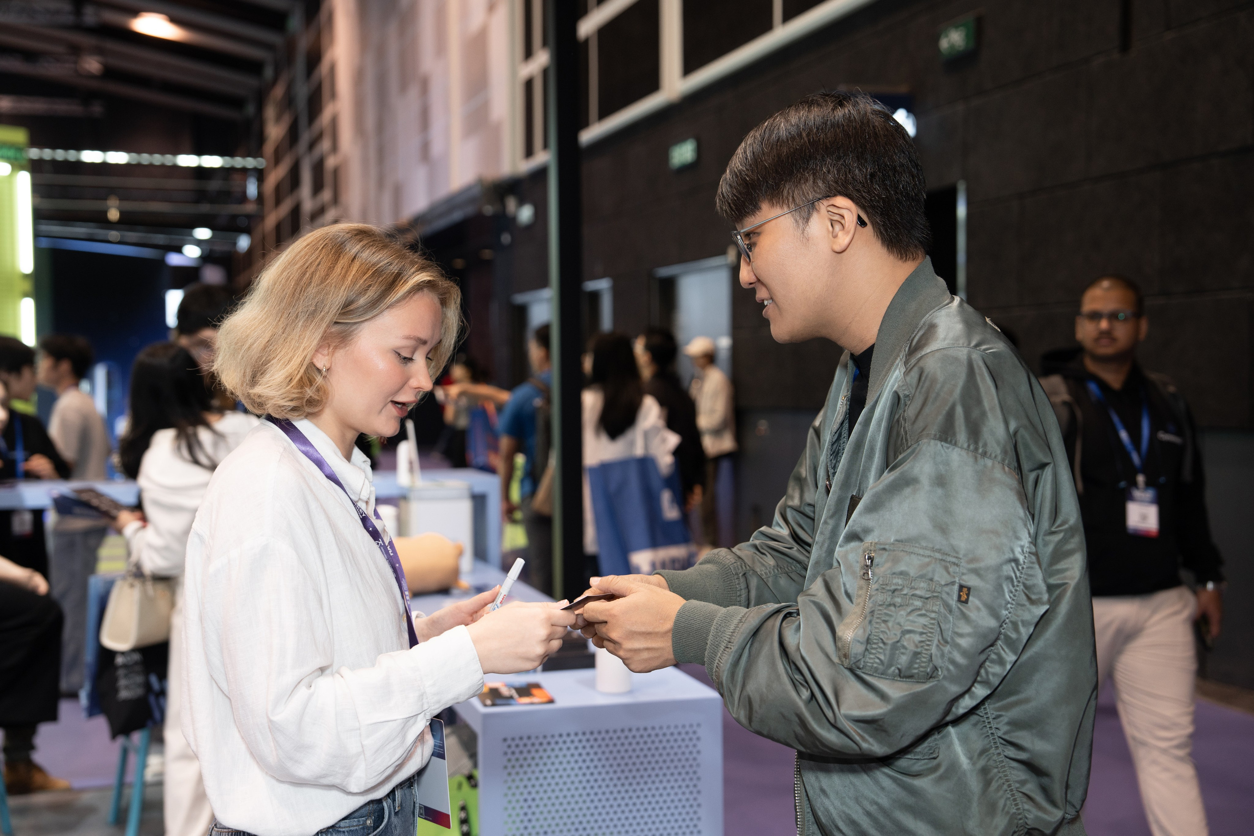 TON. PHOTOGRAPHER IN HONG KONG (WEDDING, FASHION, FAMILY, EVENTS)