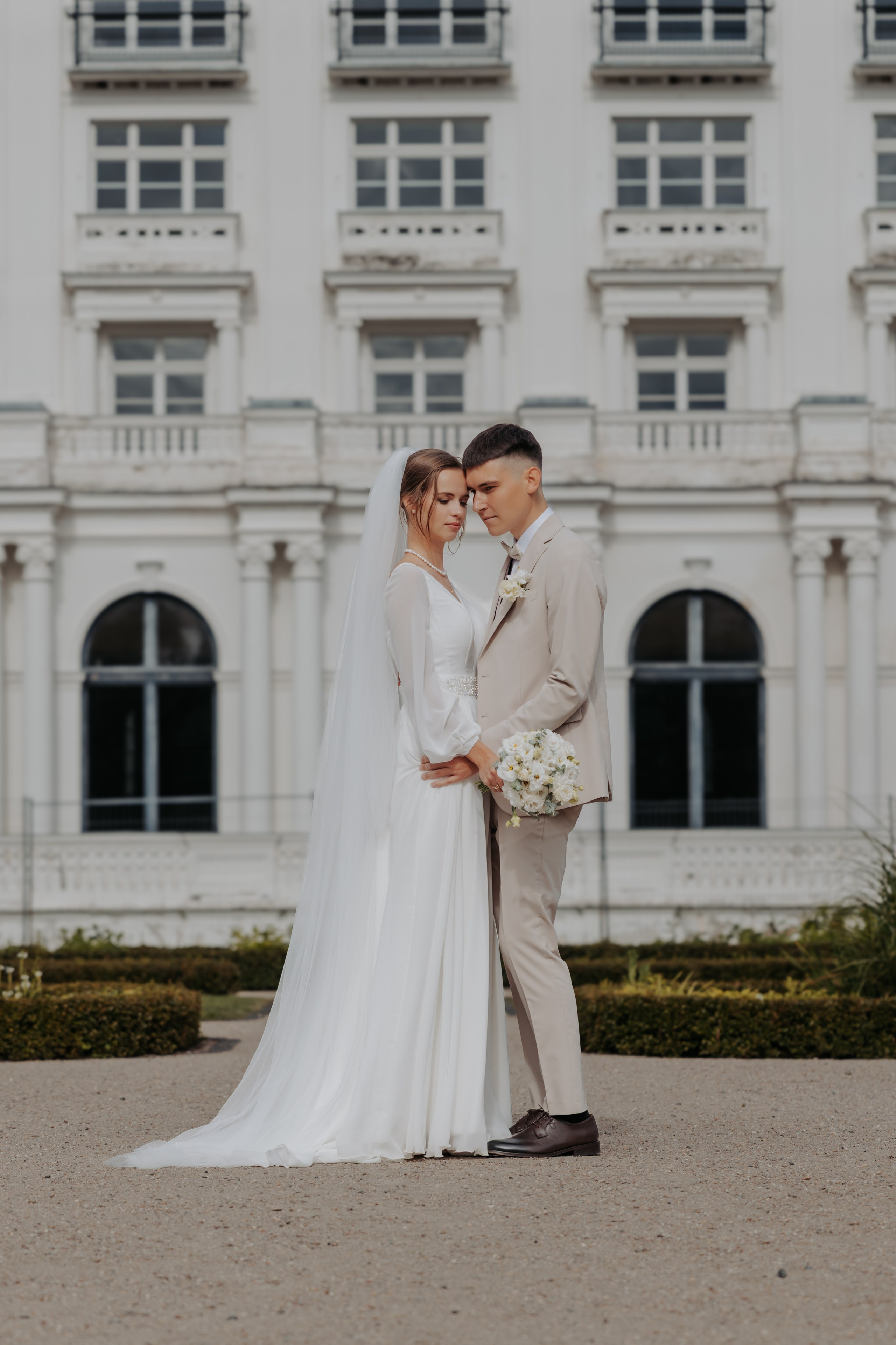 Maksims prec Jūliju. Fotogrāfe Zane Stulpiņa