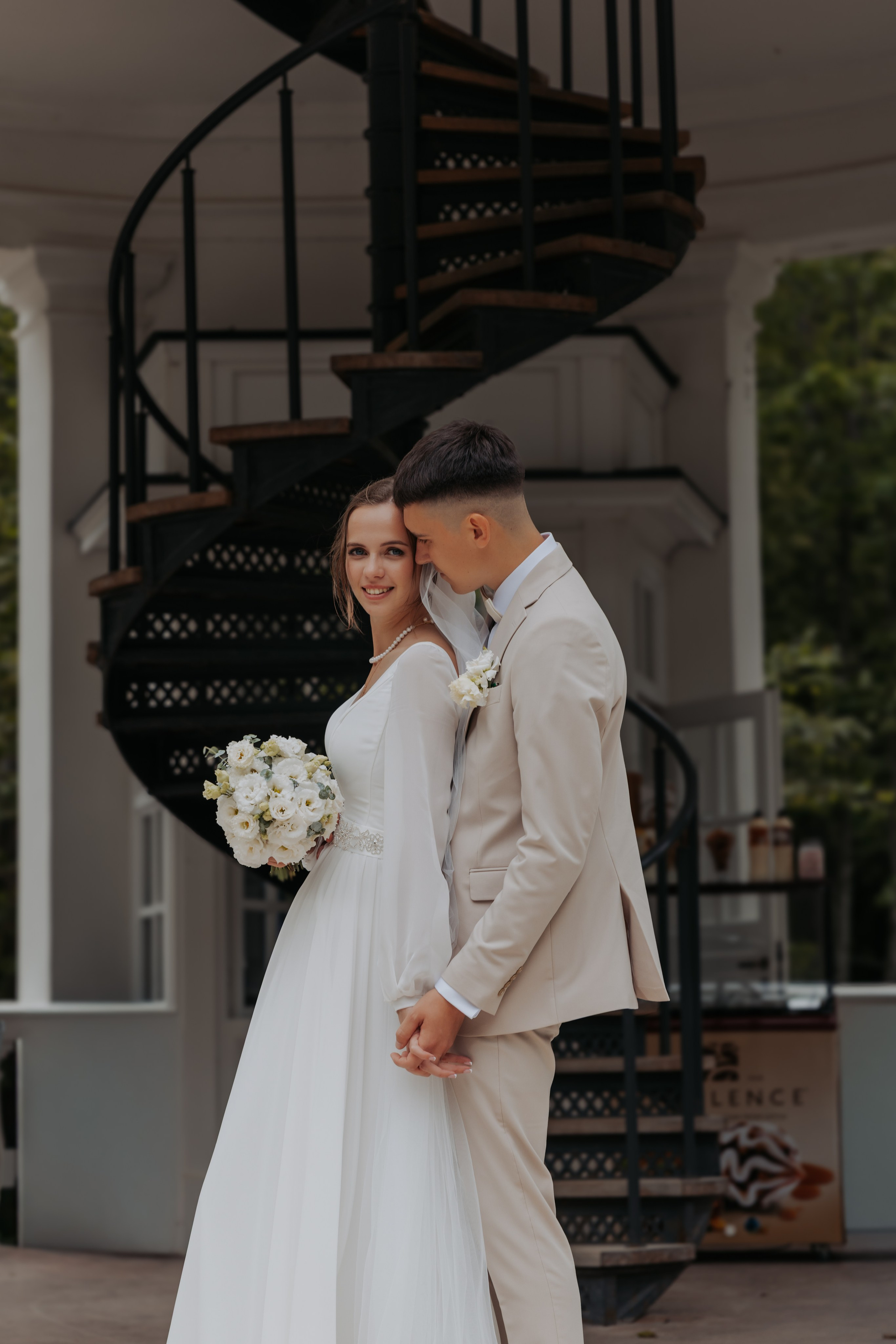 Maksims prec Jūliju. Fotogrāfe Zane Stulpiņa