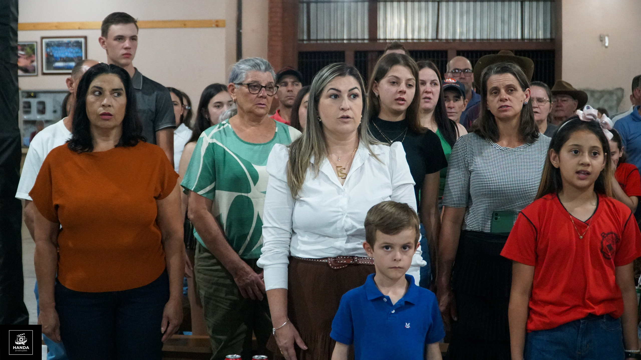 Noite autógrafos colégio Aurélio Buarque de Holanda. Handa Produções