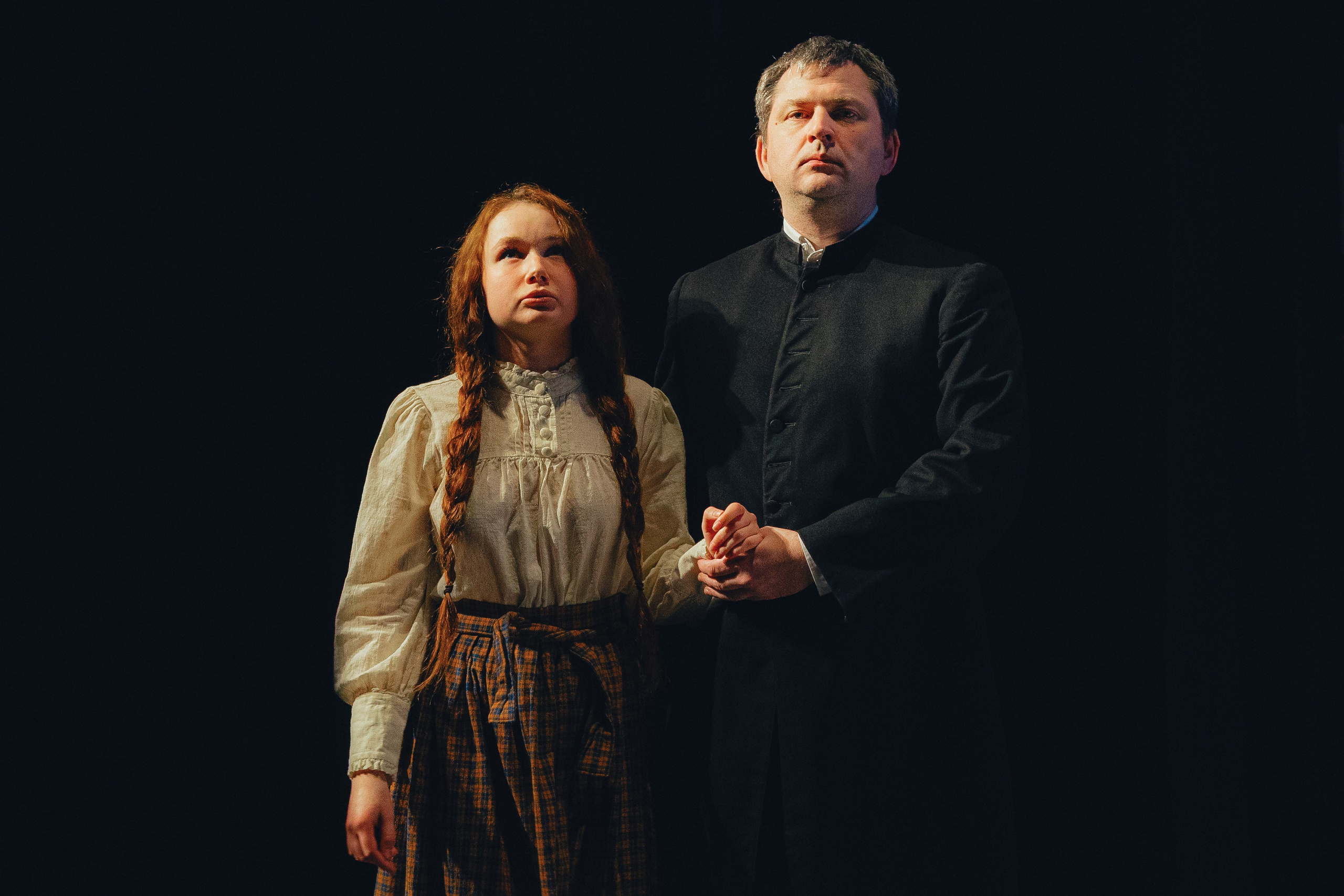 Chameleon — Memorial prayer. Yana Bobrova | Artistic Photography