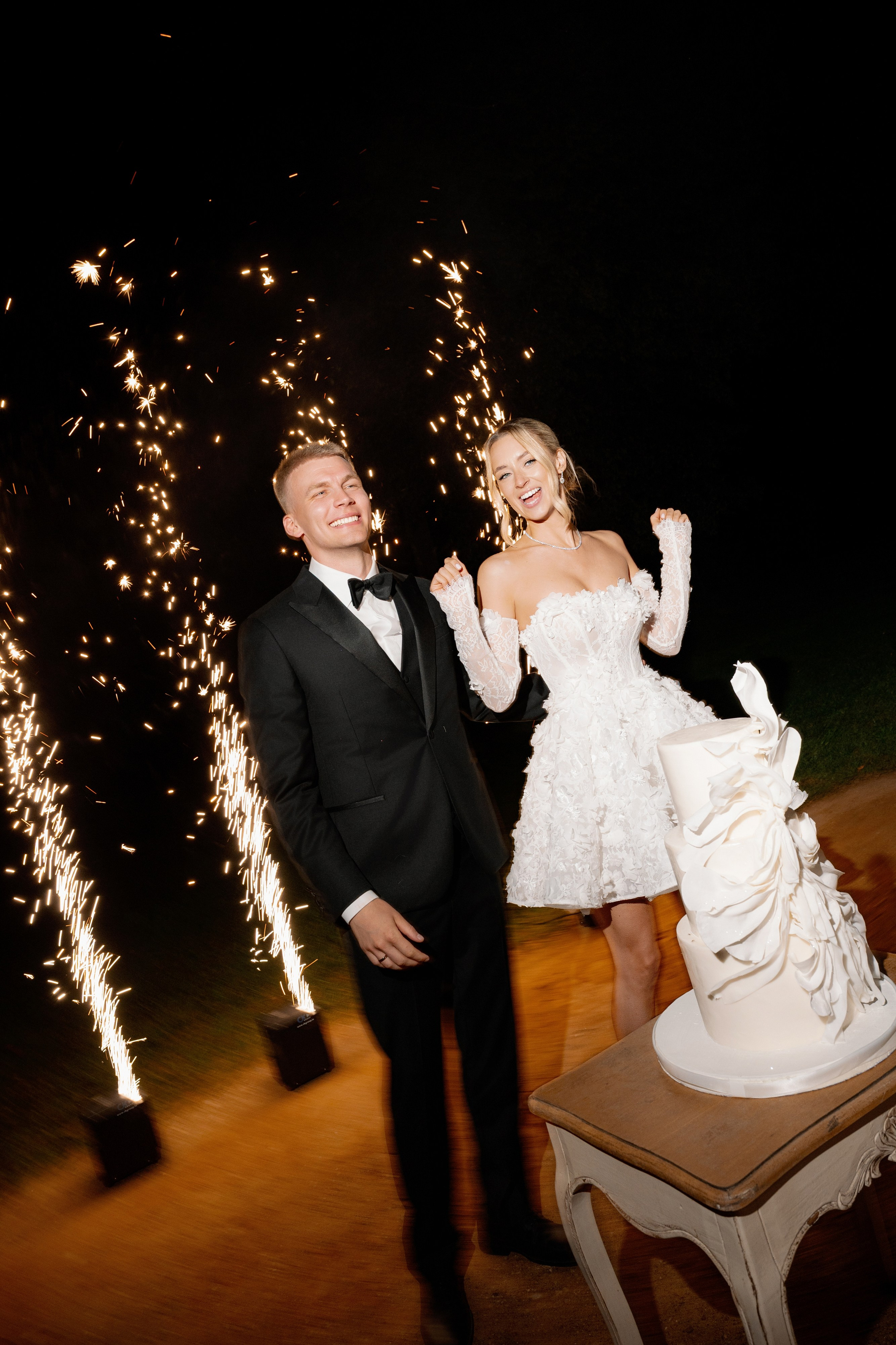 Bakasphoto wedding and lifestyle photography Latvia and Worldwide