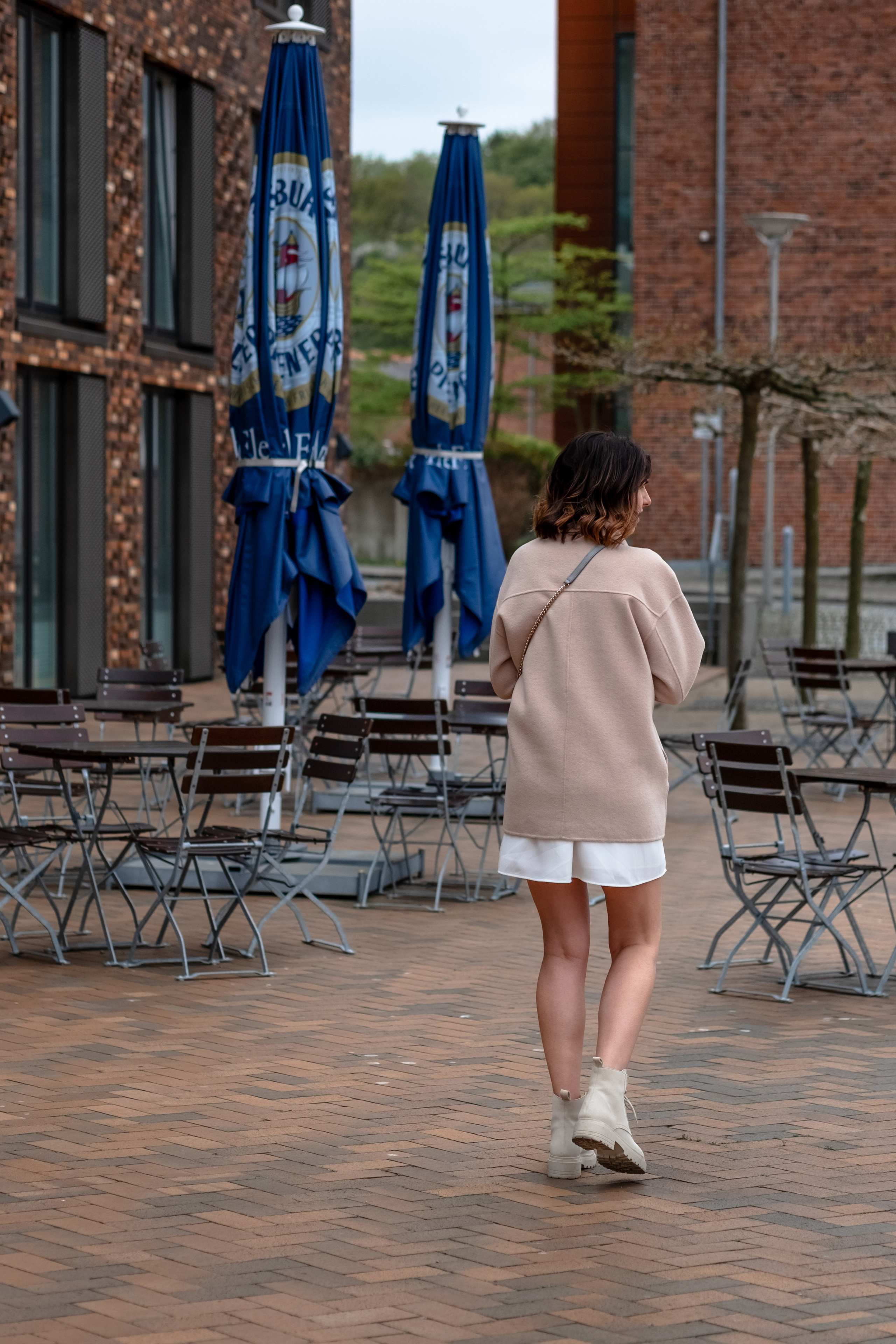 Spaziergang in Flensburg. Newborn Baby Fotografie Flensburg Babyfotoshooting