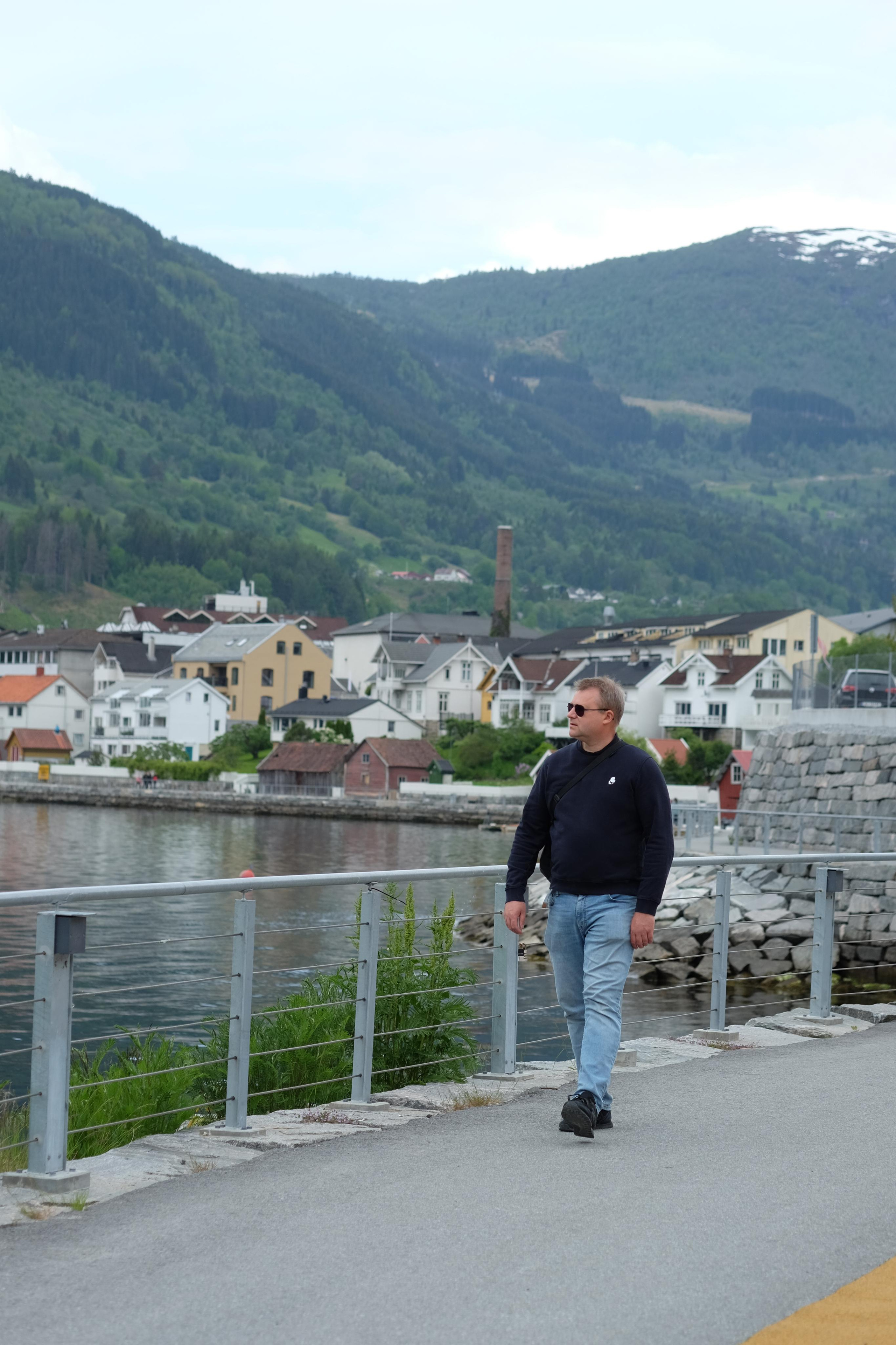 Spaziergang in Norwegen. Newborn Baby Fotografie Flensburg Babyfotoshooting