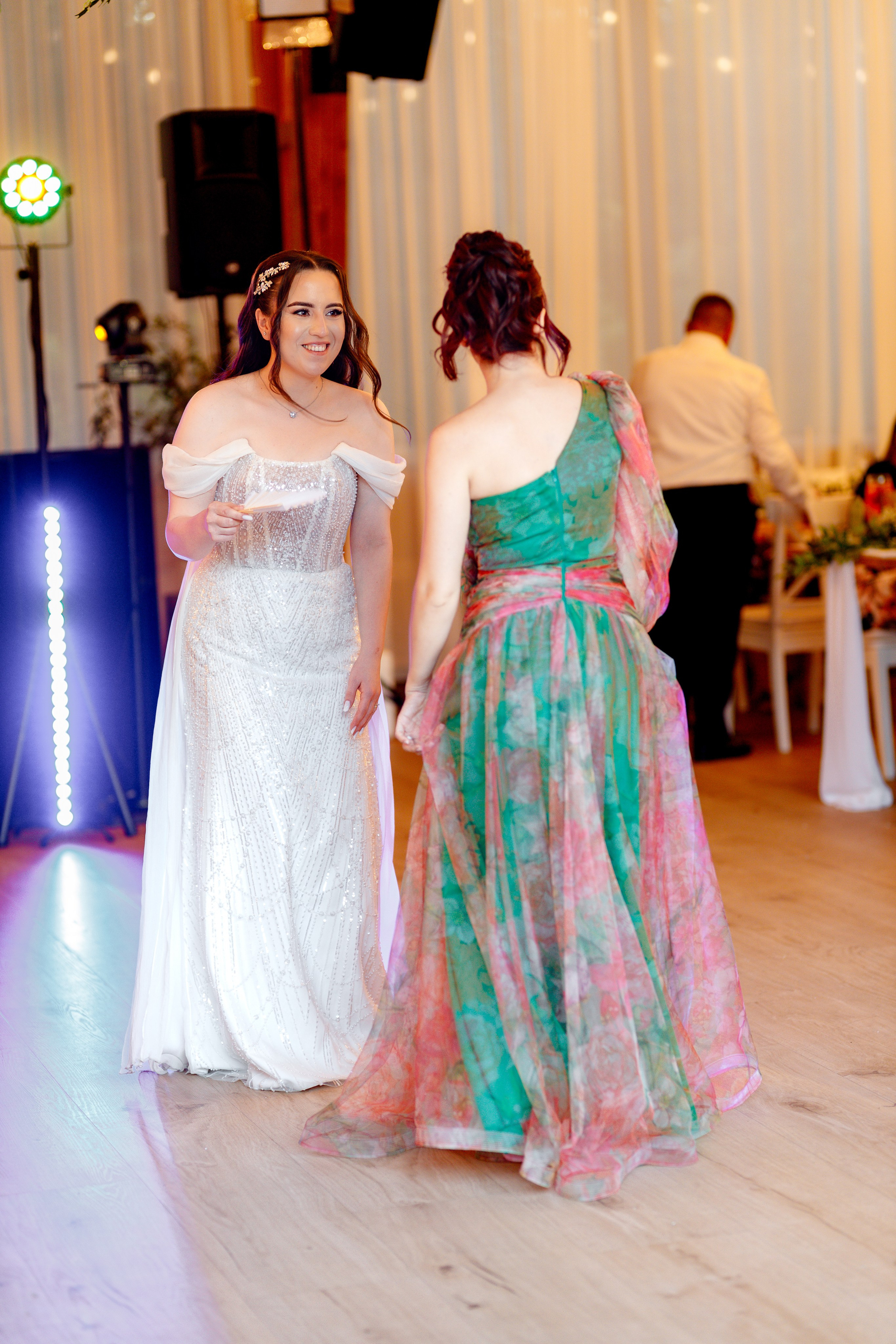 Mihai & Iasmina. Lucian Dedeu — Fotograf de nuntă și eveniment