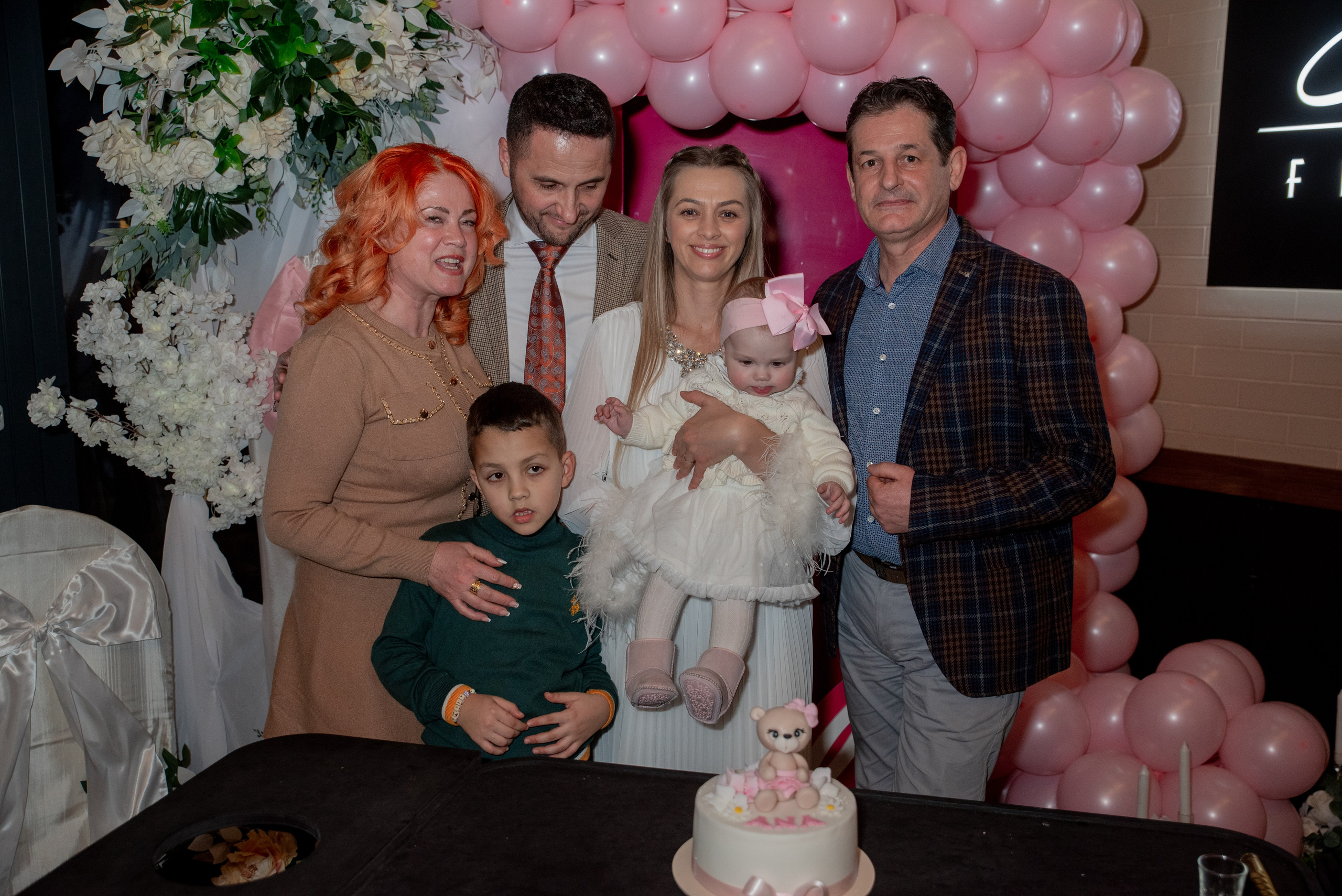 Ana Ionascu. Neagoe Studio — Fotograf Nuntă & Evenimente