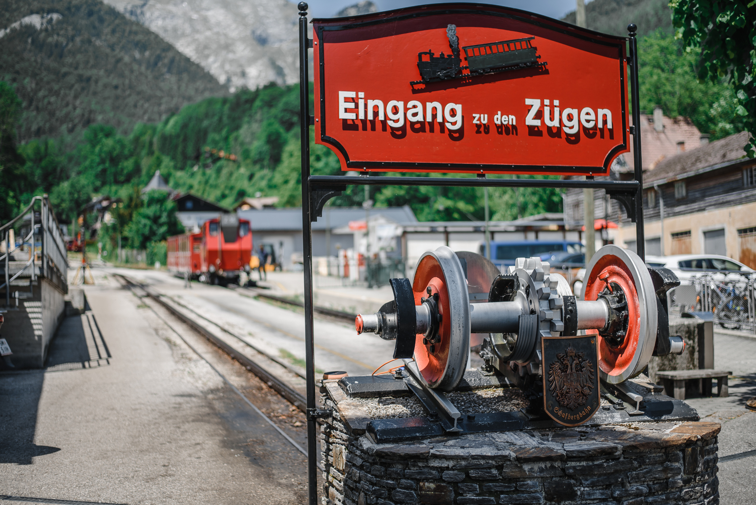 Sunny day — Austria. Portrait photografer in Montenegro