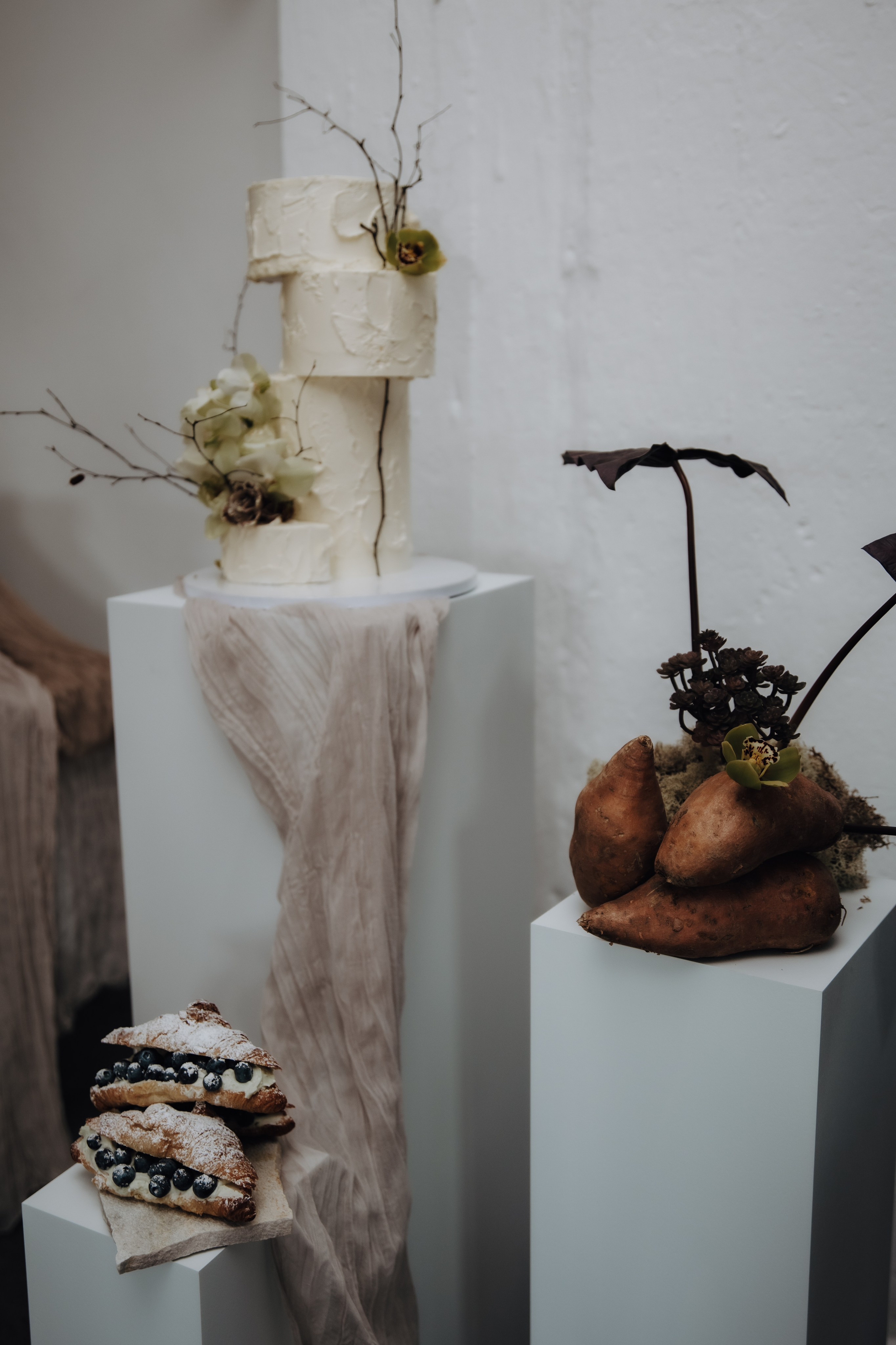 Natalie & William. POURNÉA - EDITORIAL WEDDING PHOTOGRAPHY