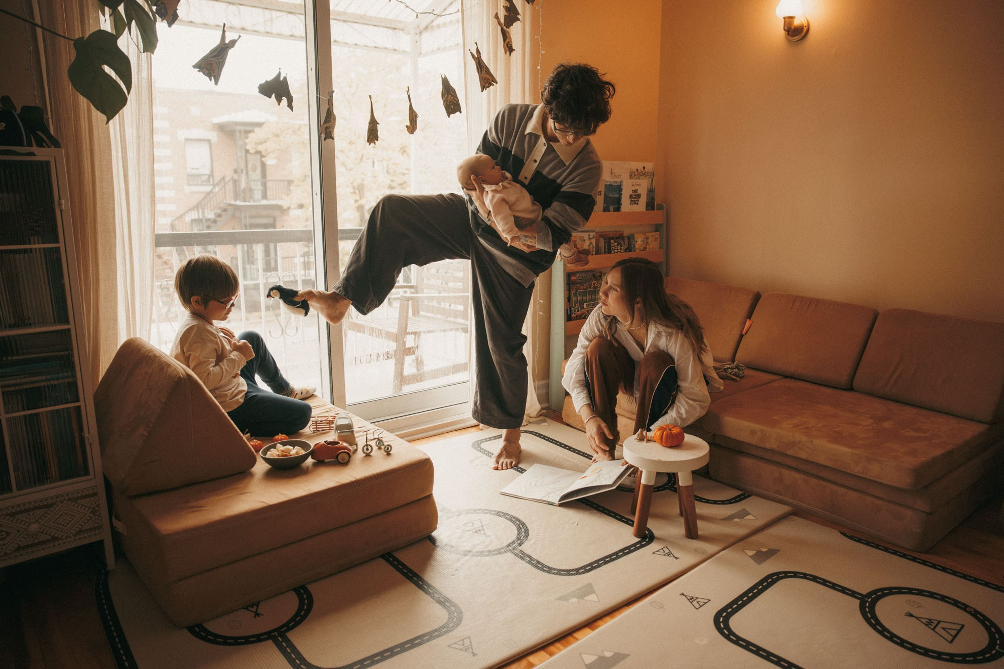The rhythm of home. Montreal Family & Newborn Photographer | Anna Gabitova