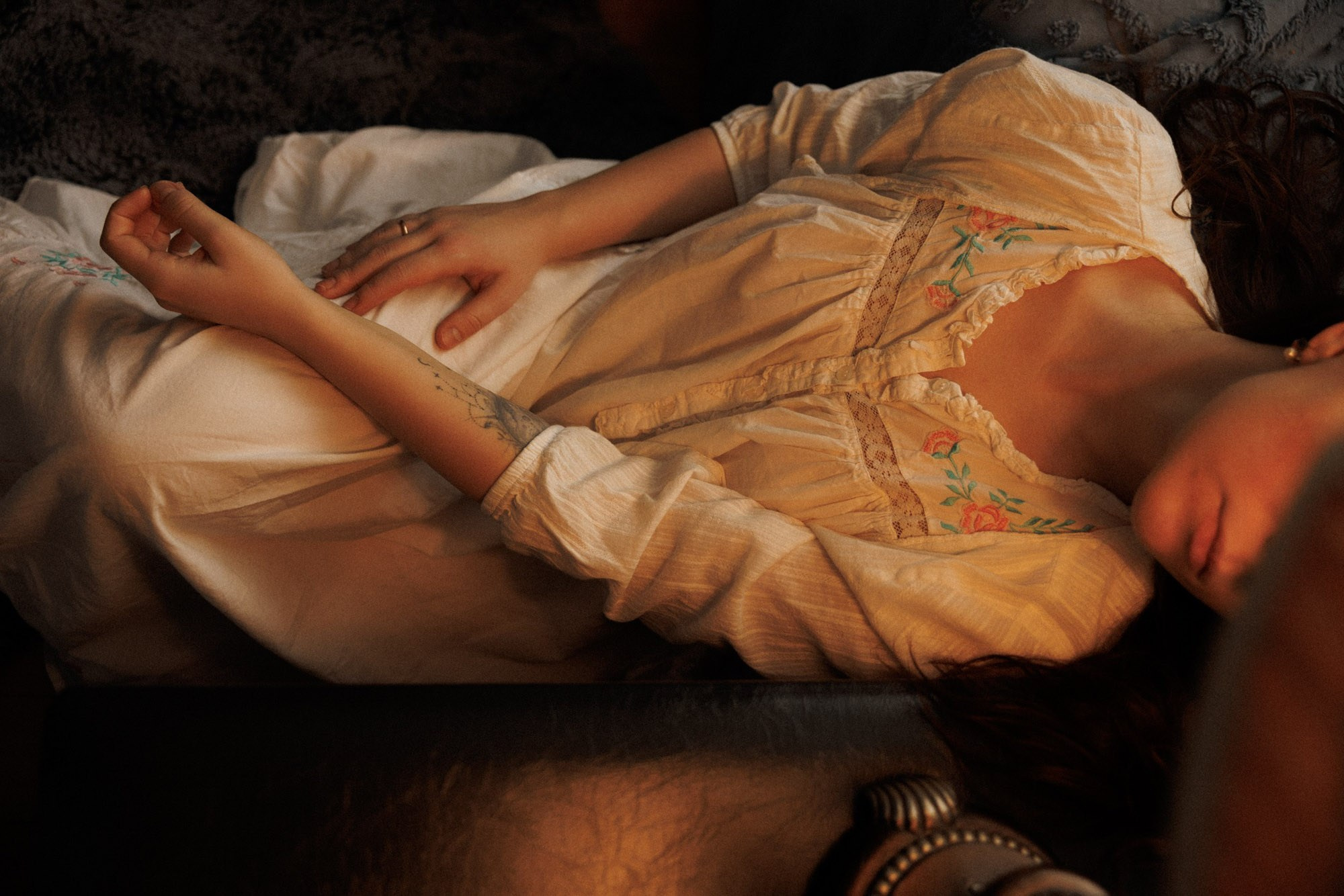 Intimate Portrait Photographer in Montreal | Anna Gabitova