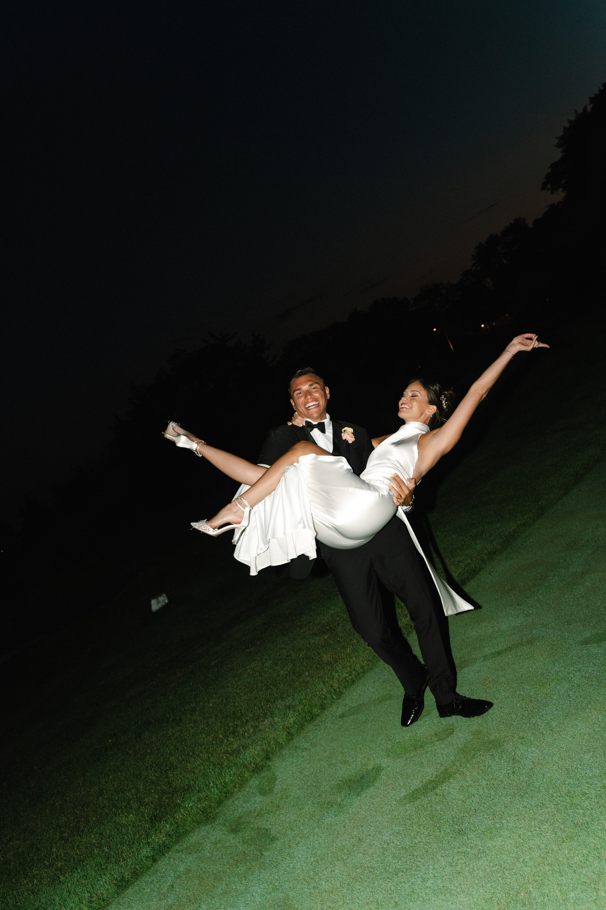 Emily and Blake. Wedding photographer and videographer New York | New Jersey