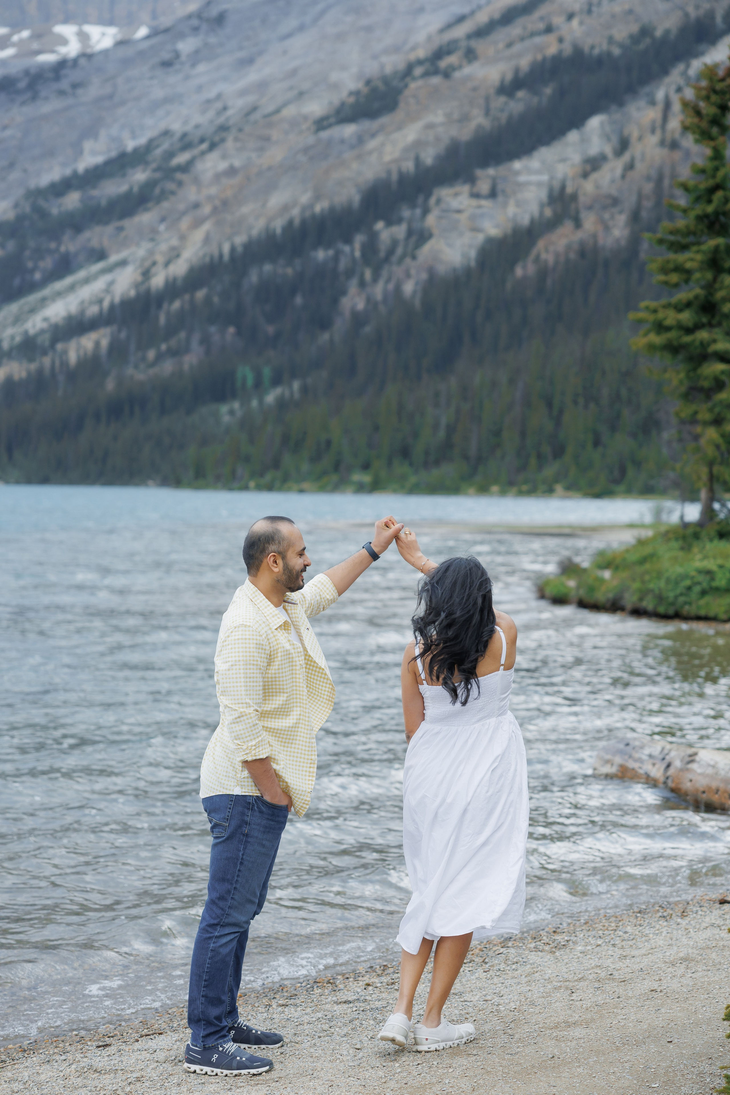 Mountain maternity shoot. Home