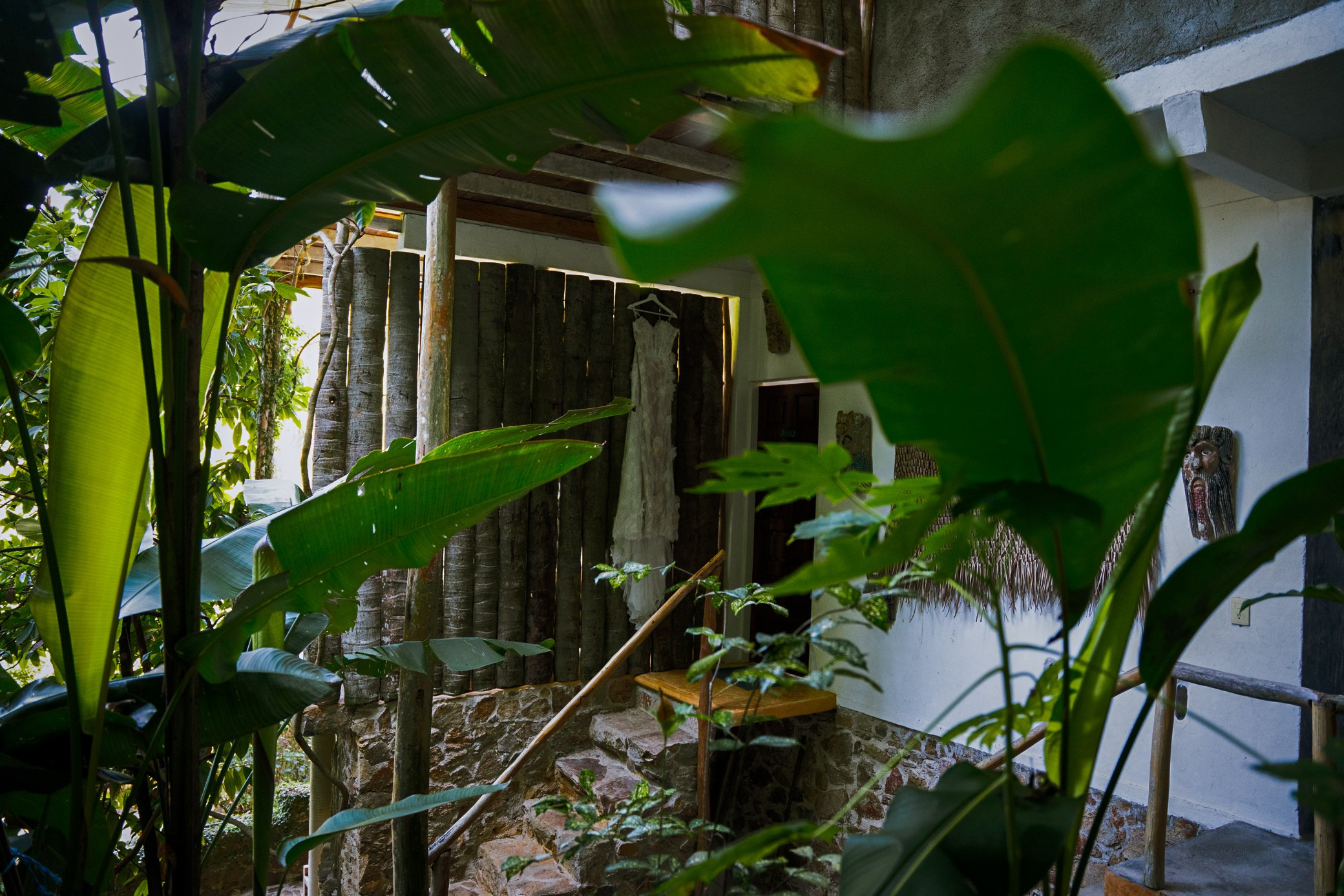 Marlene & Issac. Elopement & Lifestyle Wedding Photographer